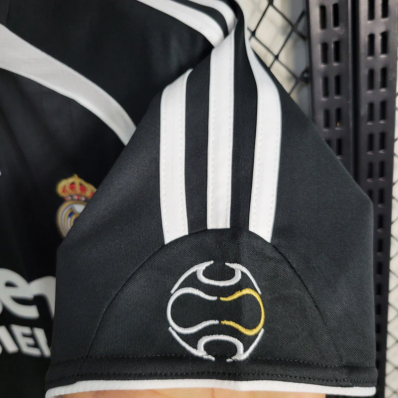 2006-07 Real Madrid Away Retro S-XXL - Image 5