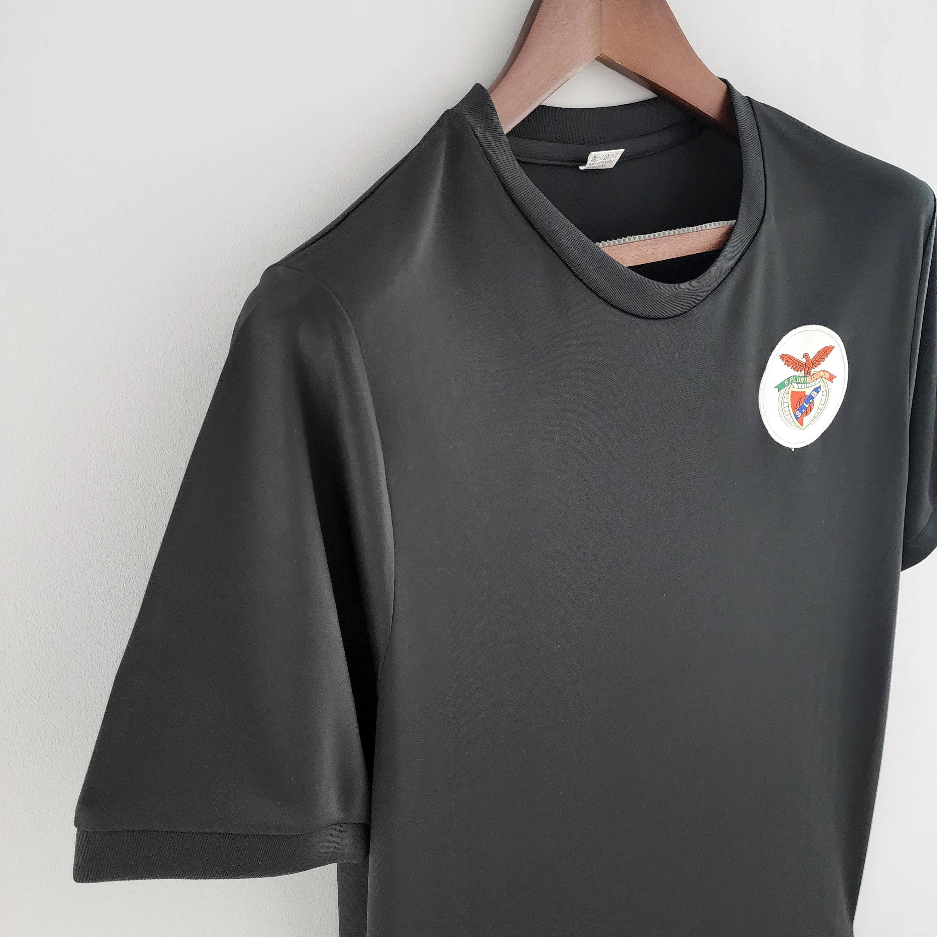 1973-74 Benfica Retro Away S-XXL - Image 6