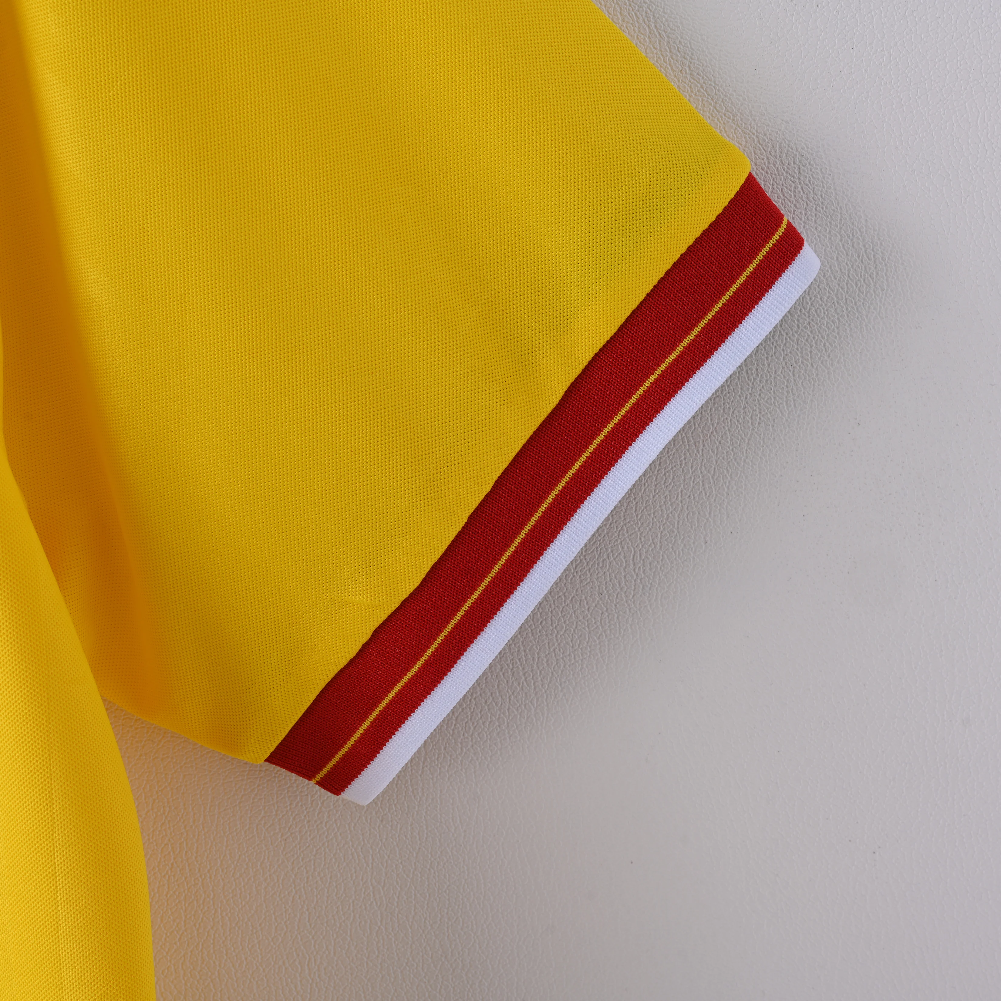 1985-86 Liverpool Away Retro S-2XL - Image 7