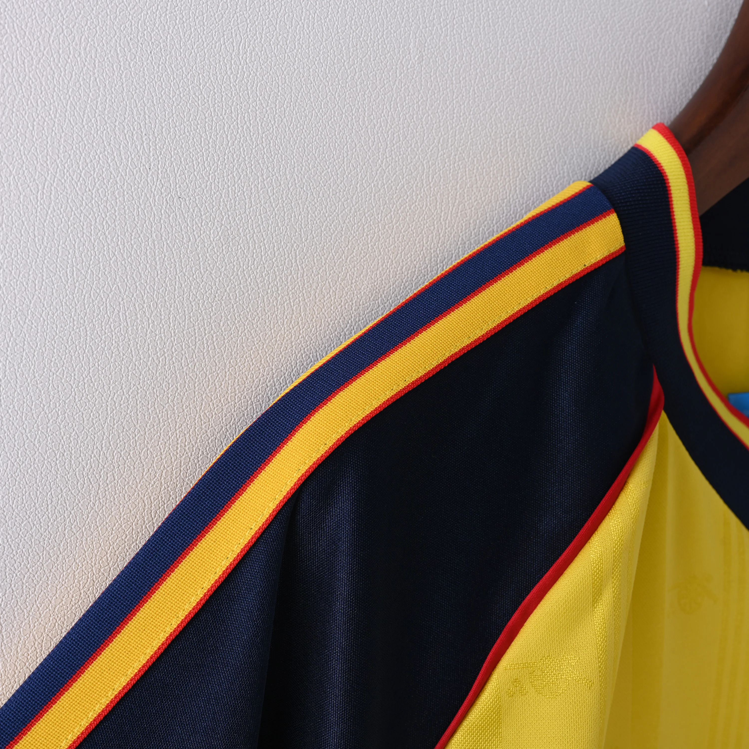 1988-90 Arsenal Away Retro S-2XL - Image 4