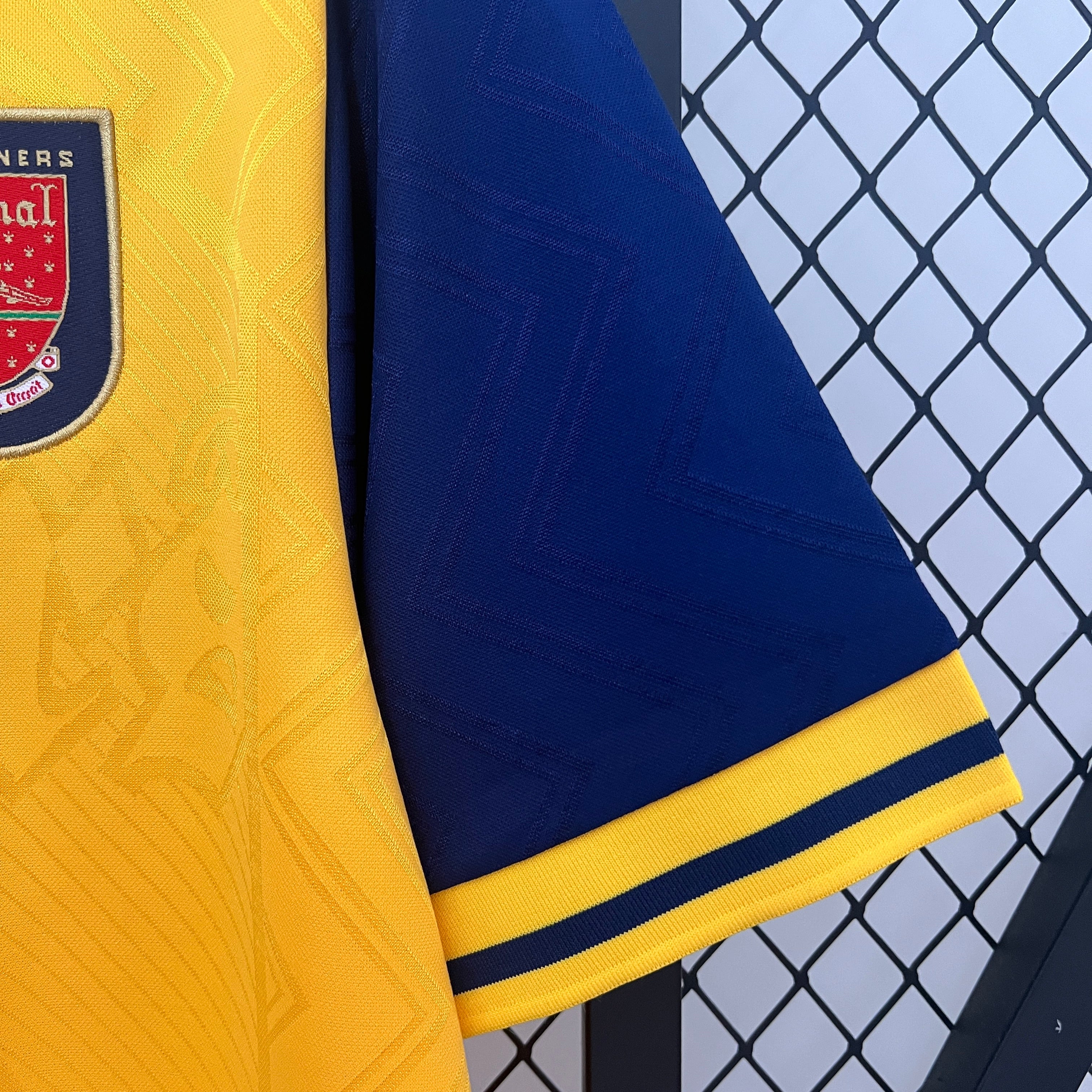 1996-97 Arsenal Away Retro S-2XL - Image 3