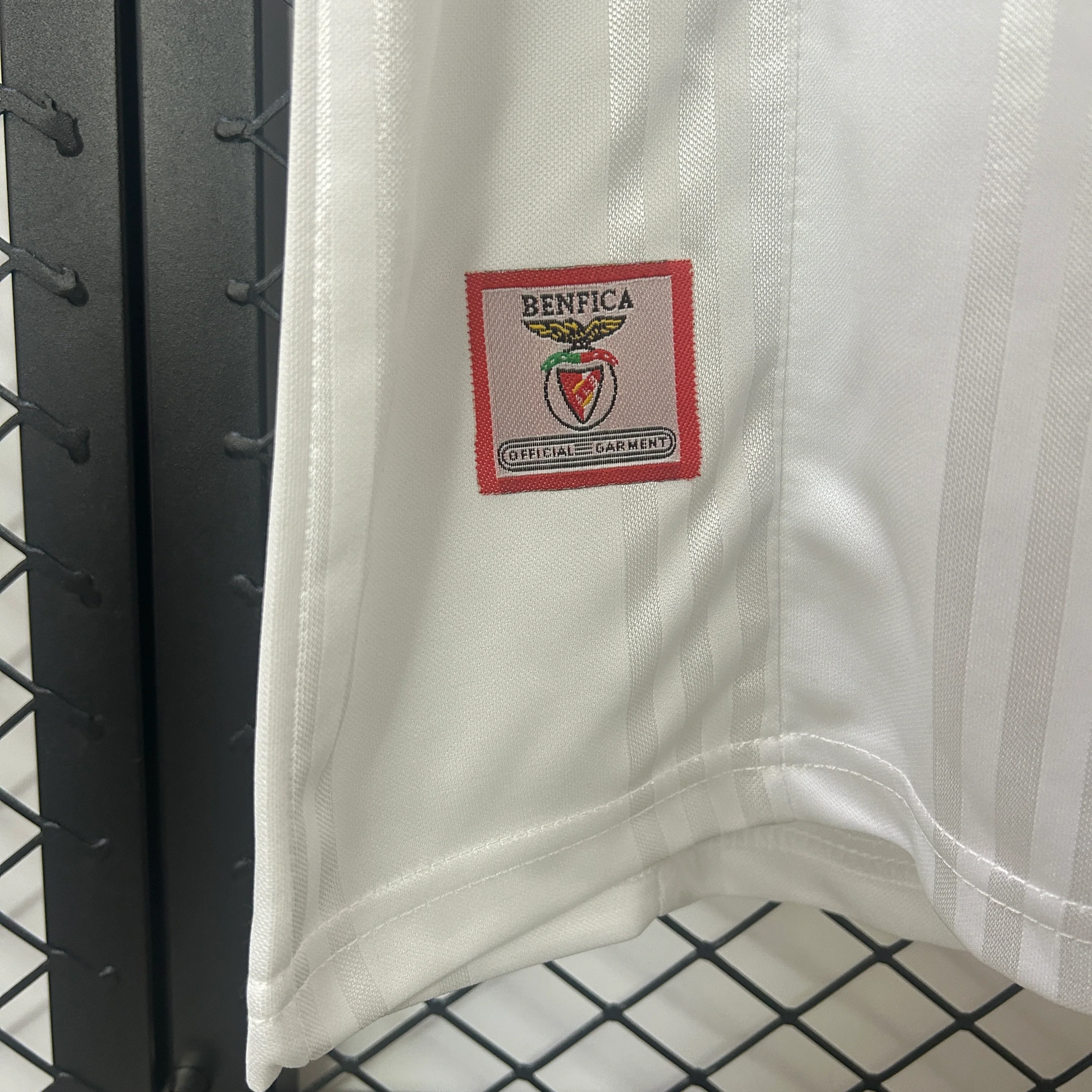 1997-99 Benfica Retro Away S-XXL - Image 3