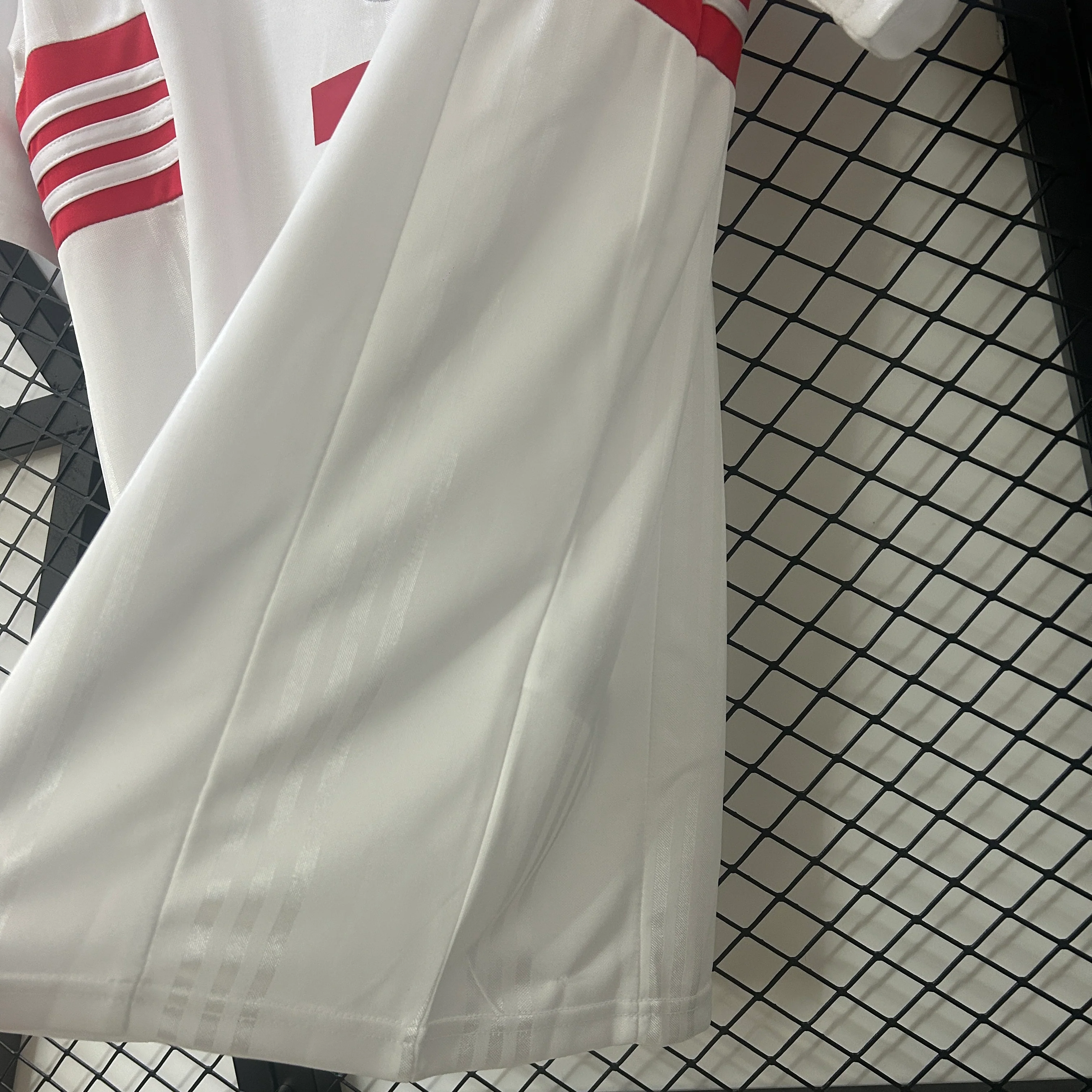 1997-99 Benfica Retro Away S-XXL - Image 5