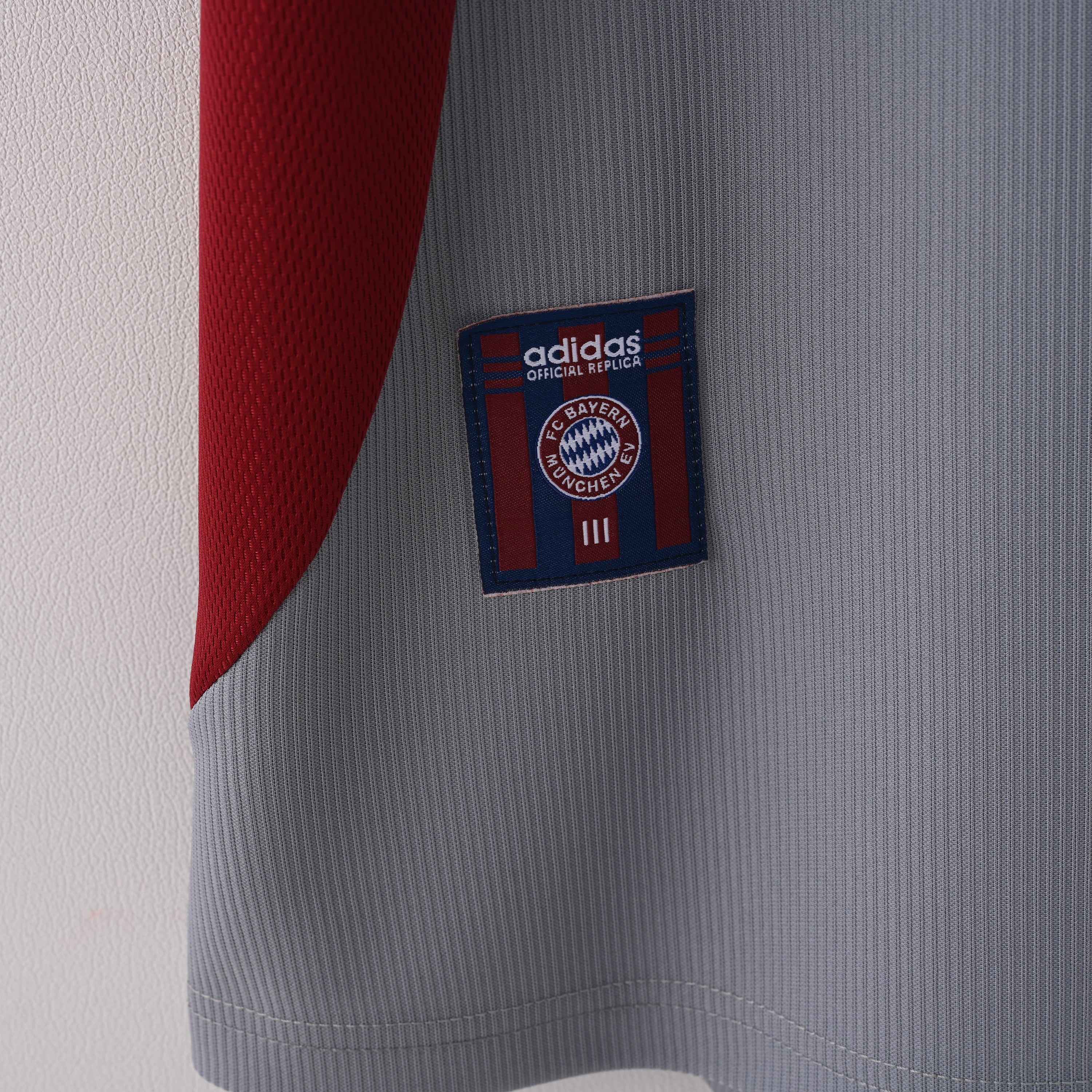 1998-99 Bayern Munich Away Retro S-2XL - Image 7