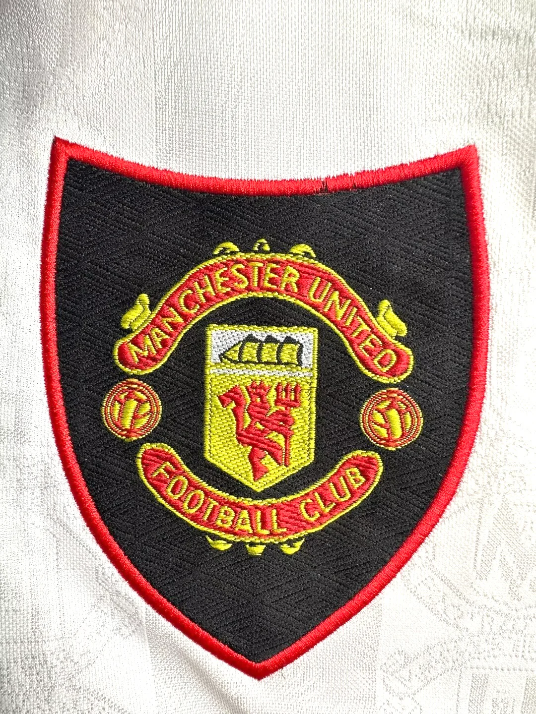 1998-99 Manchester United Away Long Sleeve S-2XL - Image 4