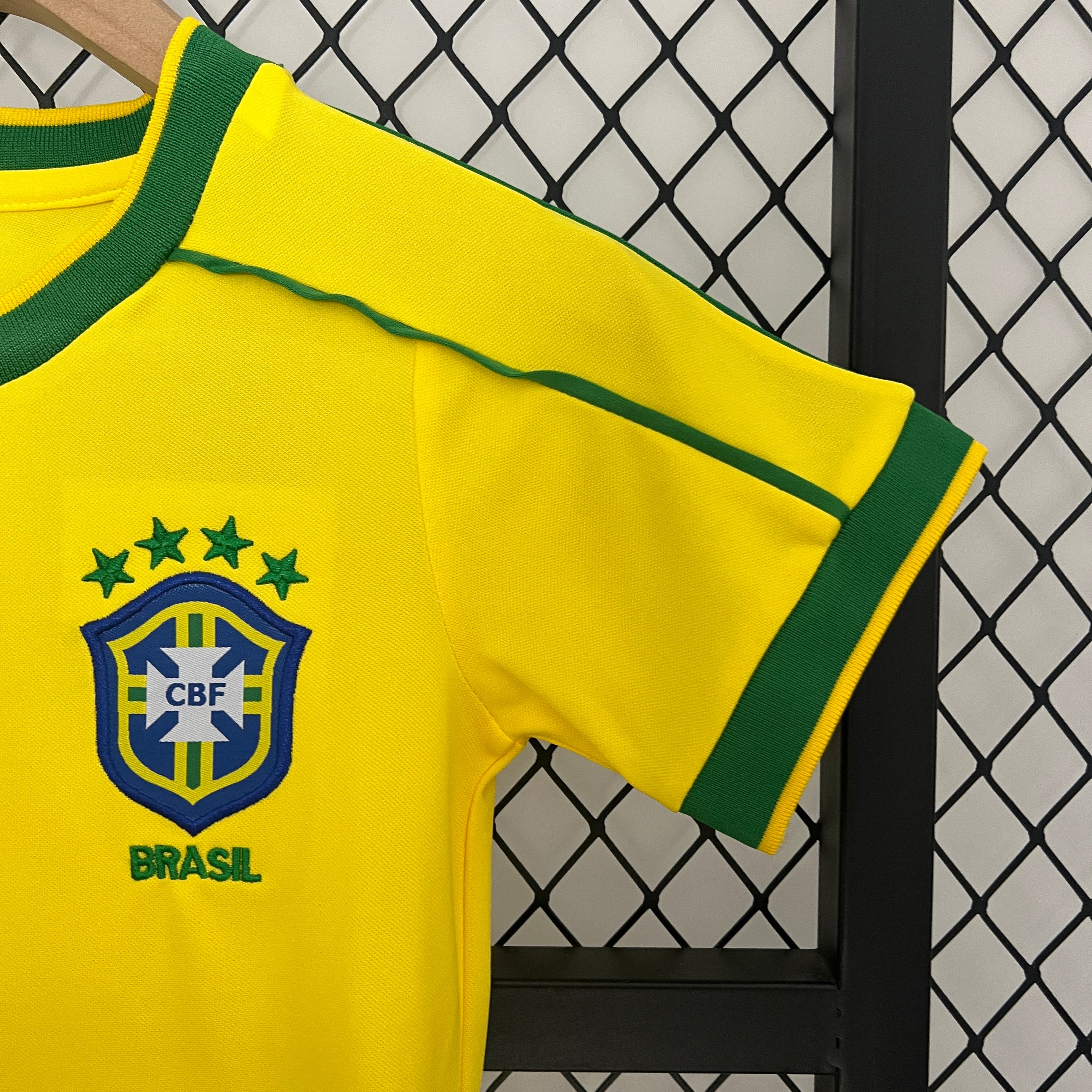 1998 Brazil Home Retro KIDS SIZE 16-28 - Image 3