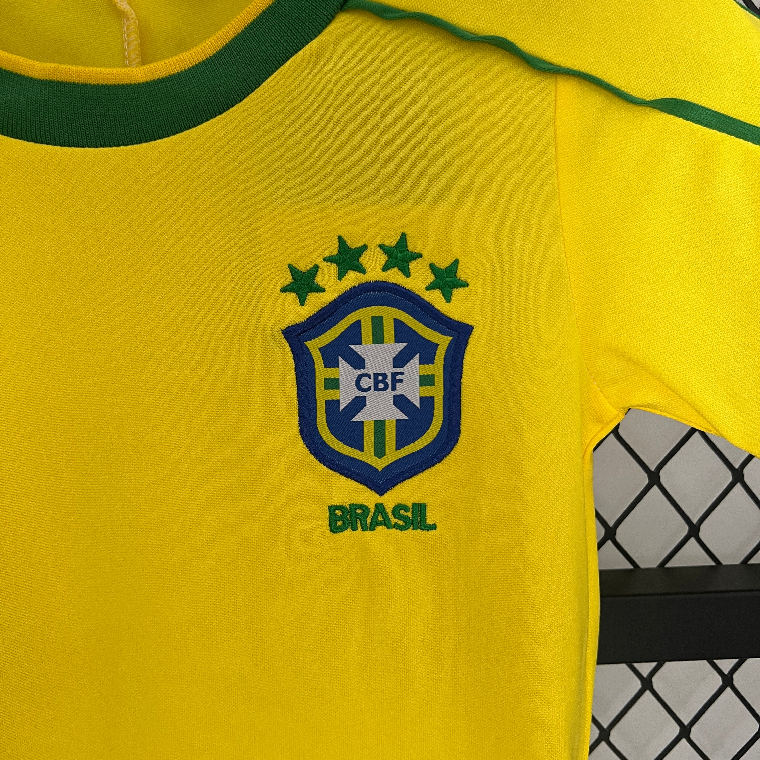 1998 Brazil Home Retro KIDS SIZE 16-28 - Image 4