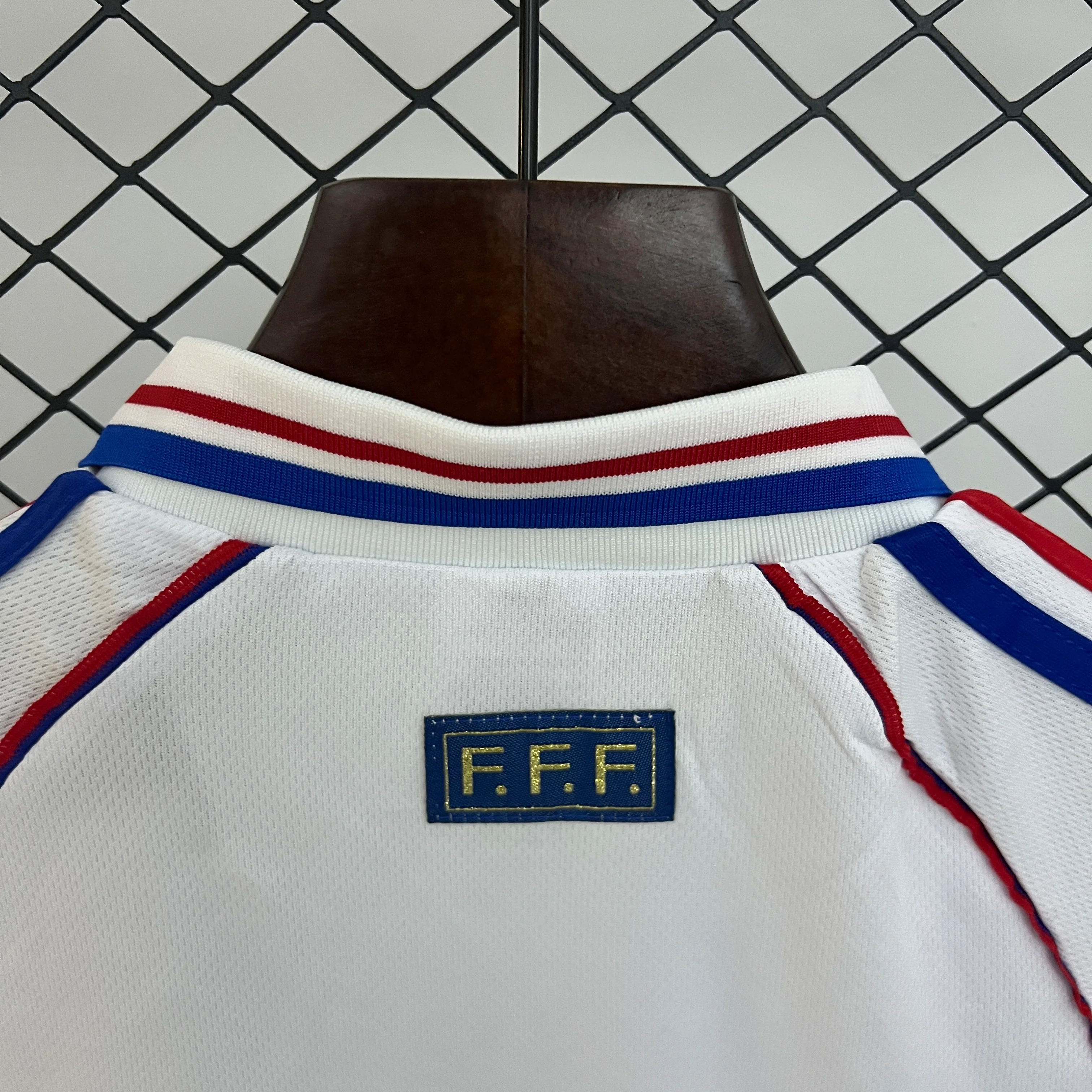 1998 France Away Retro Kids 16-28 - Image 6