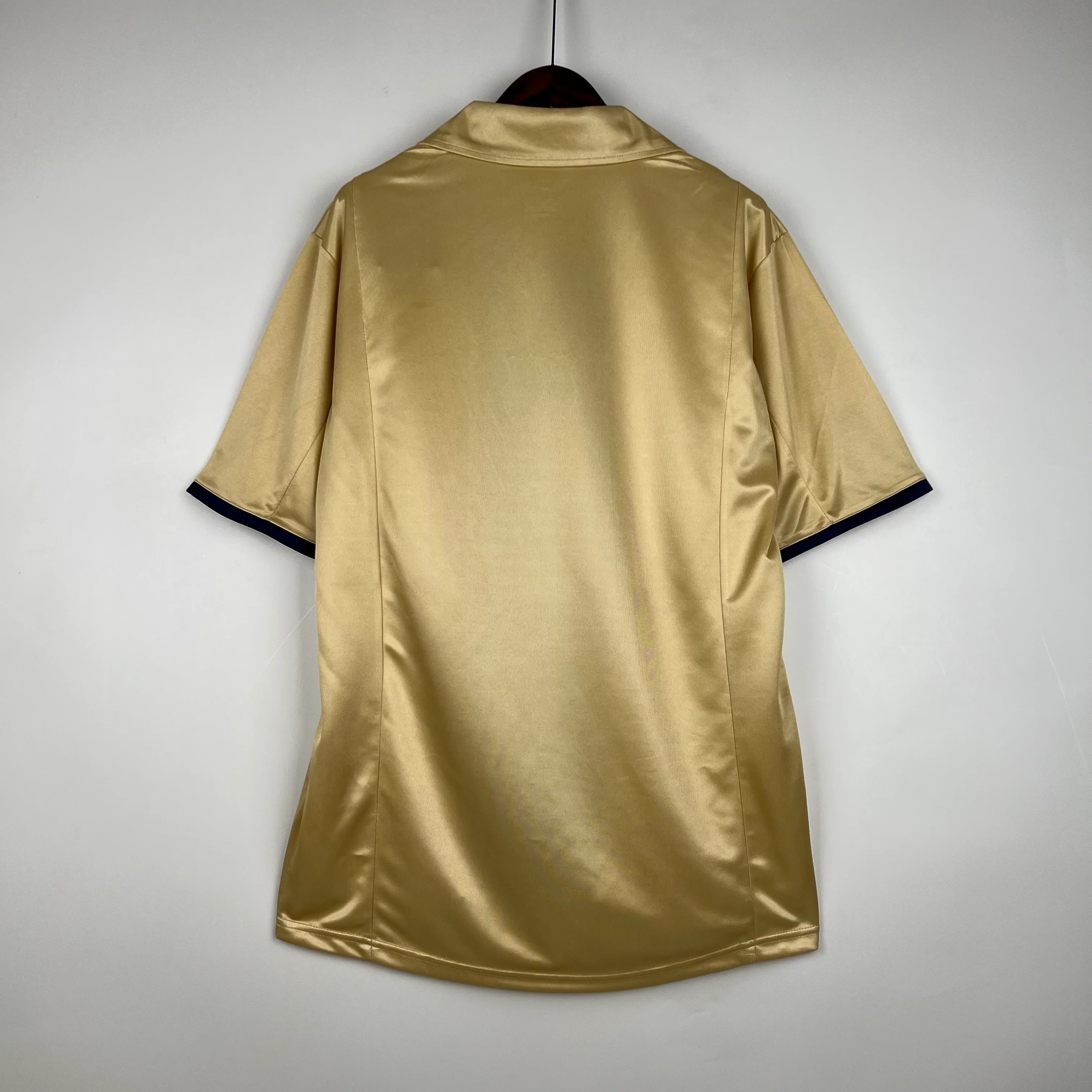 2002 Barcelona Away Retro S-XXL - Image 2