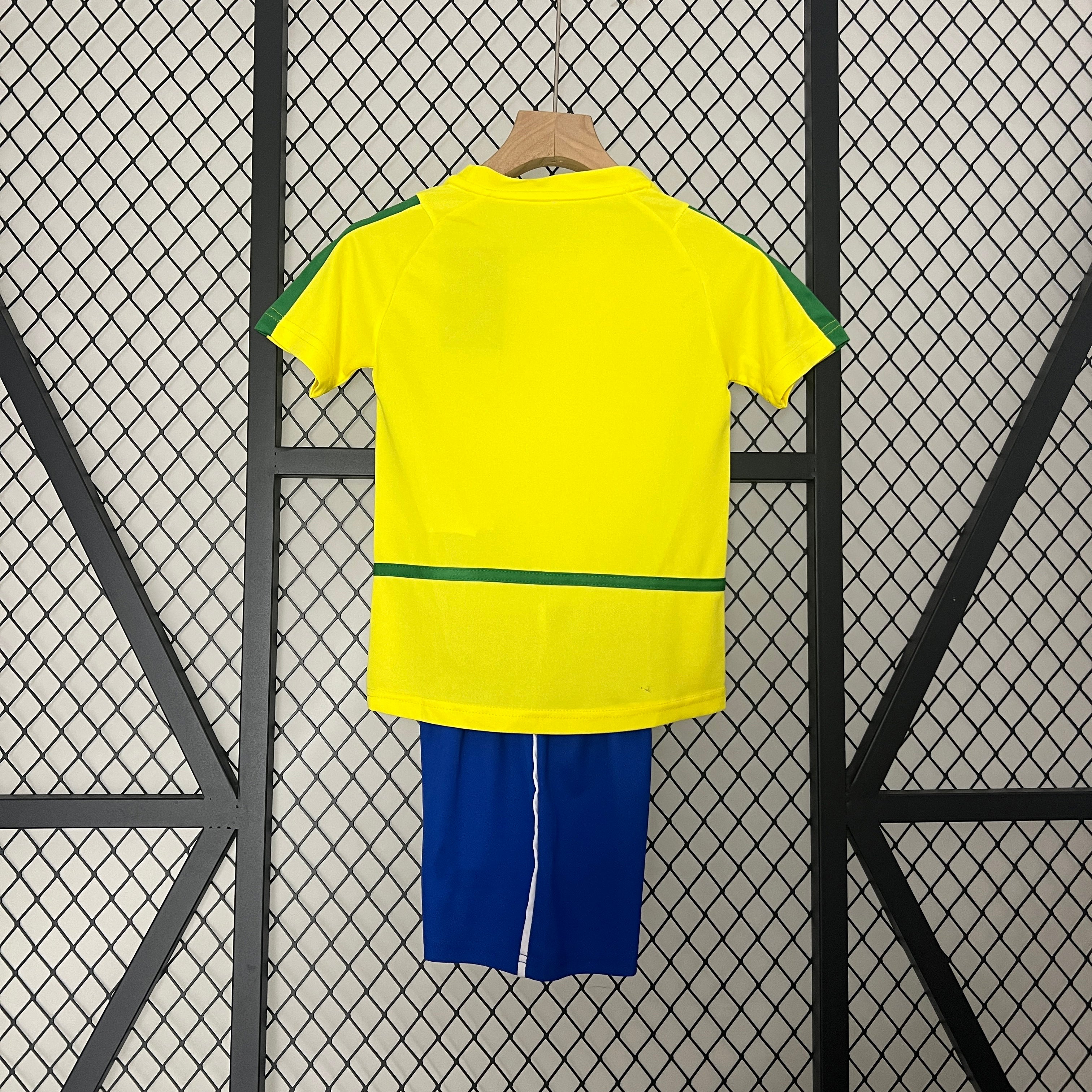 2002 Brazil Home Retro KIDS SIZE 16-28 - Image 2