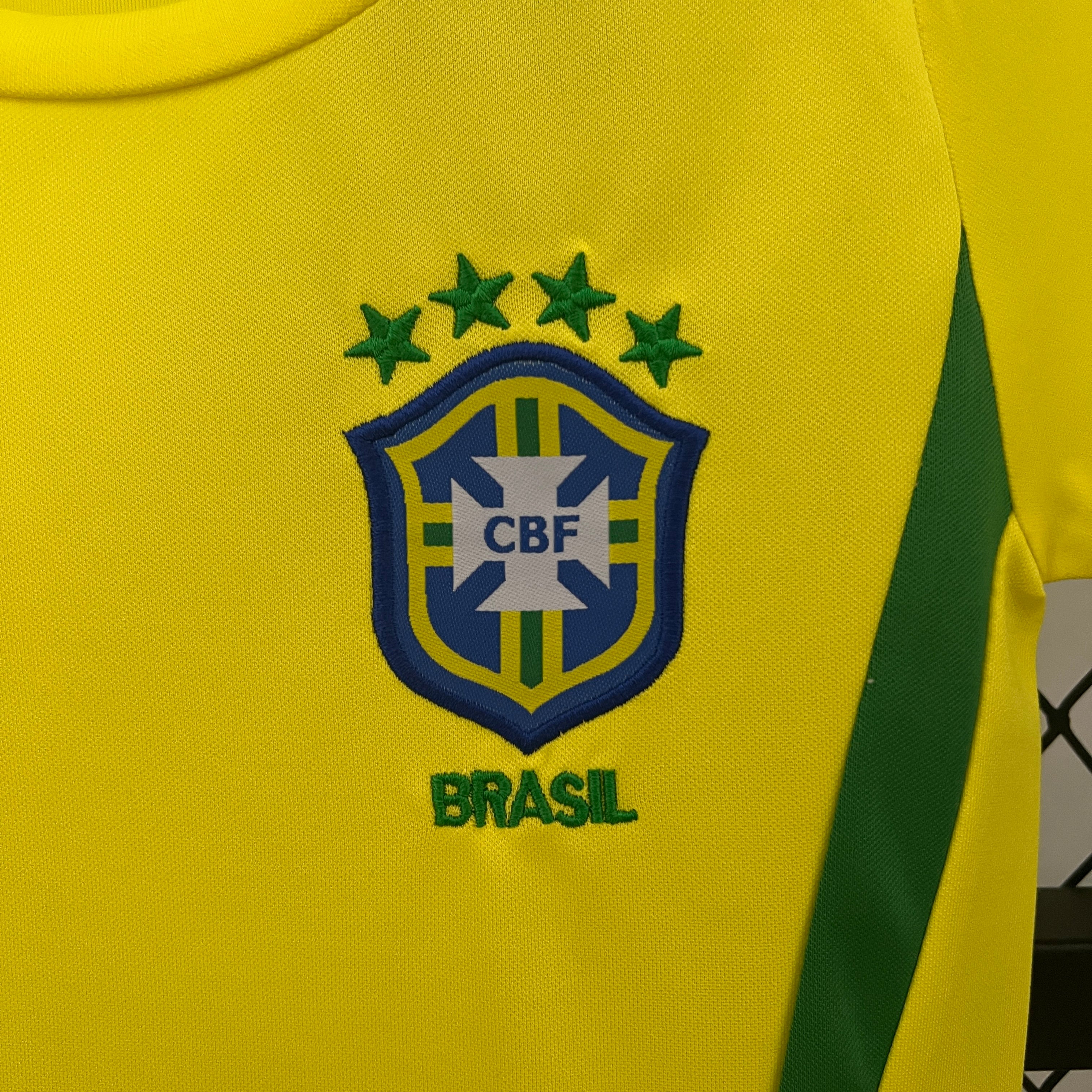 2002 Brazil Home Retro KIDS SIZE 16-28 - Image 4