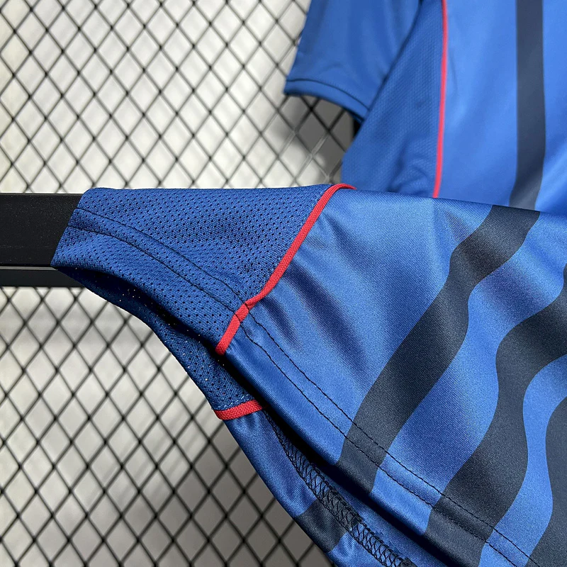 2004-05 Barcelona Away Retro S-XXL - Image 3