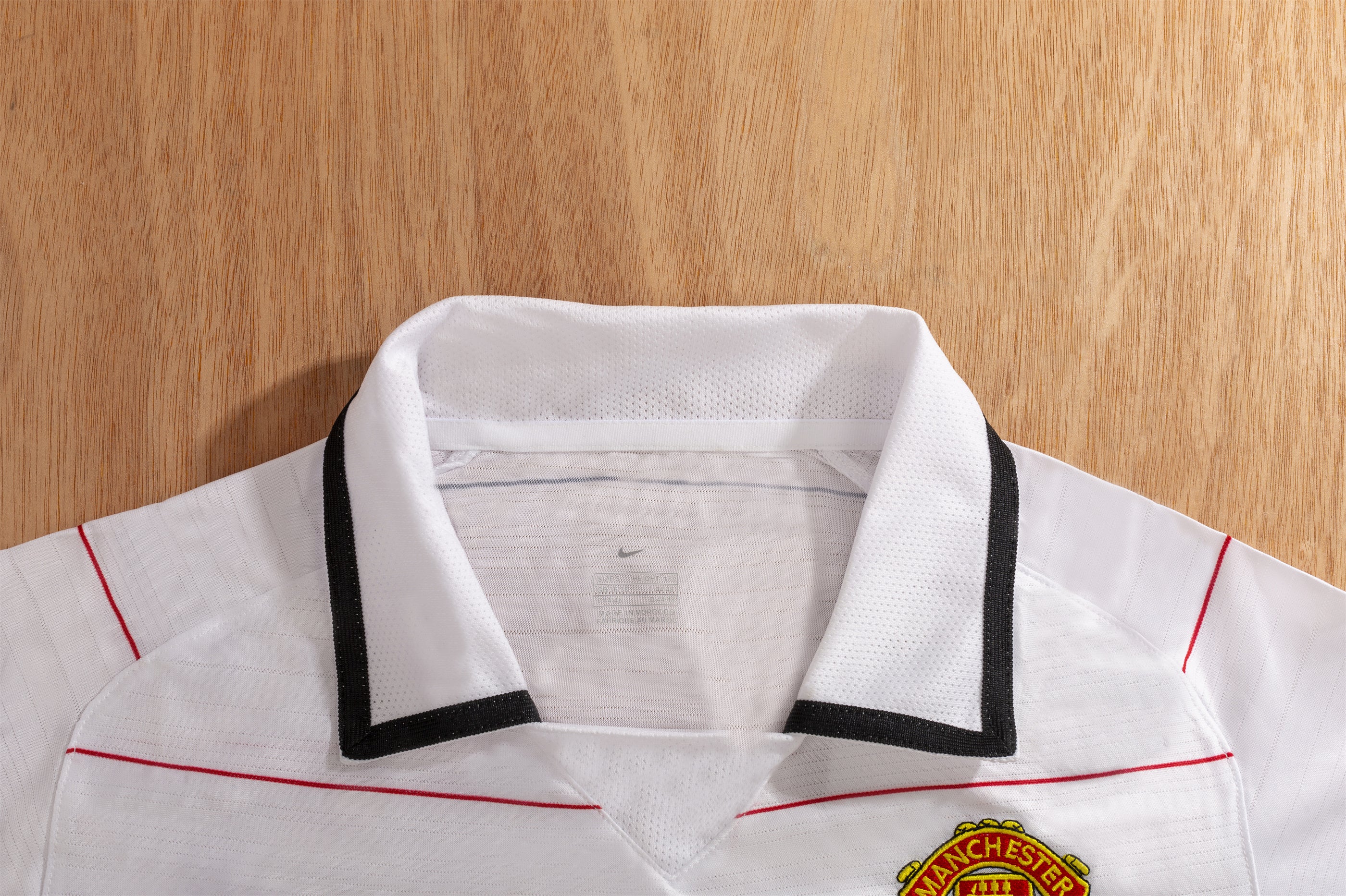 2004-06 Manchester United Away Retro S-2XL - Image 5