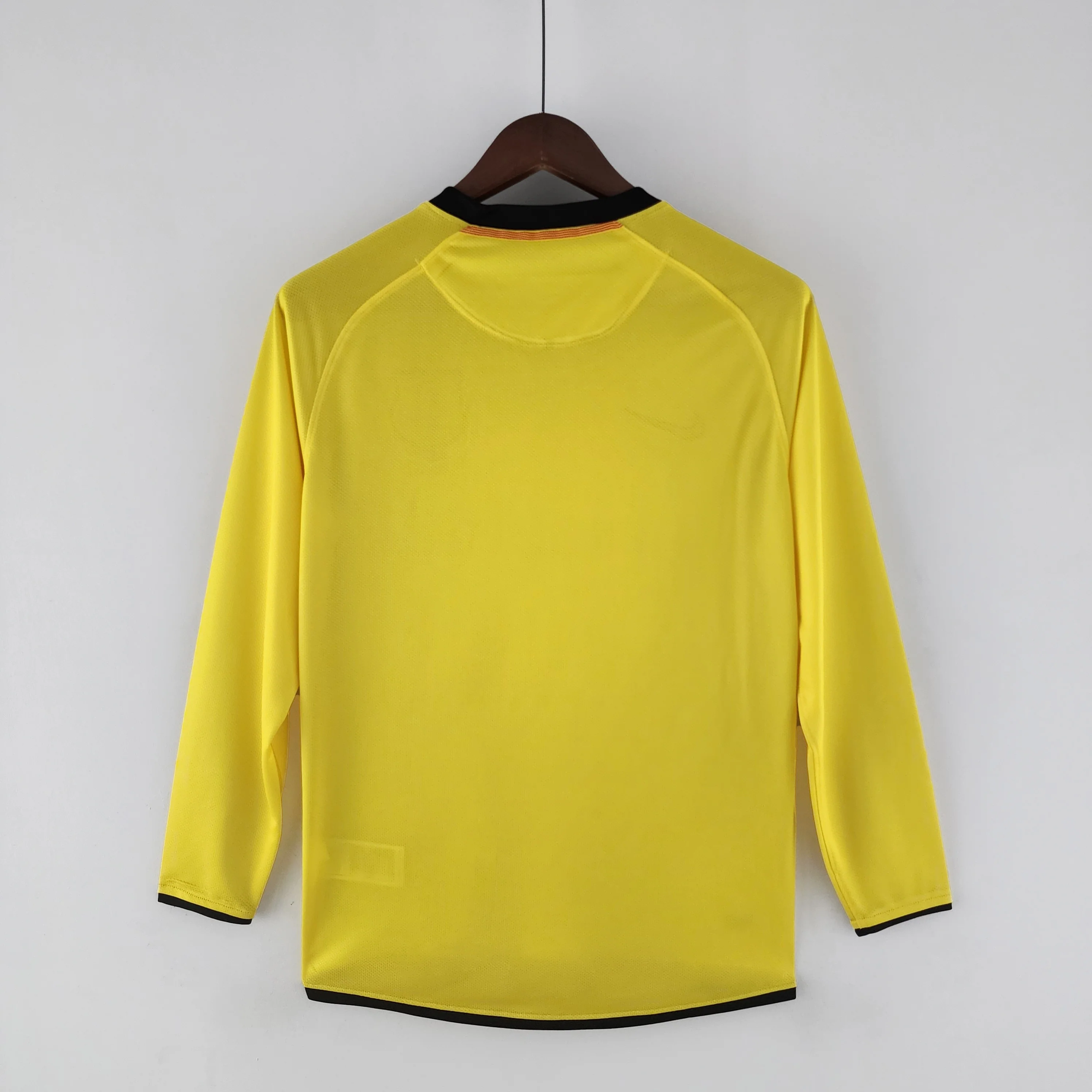 2008-09 Barcelona Away Long Sleeve S-2XL - Image 2