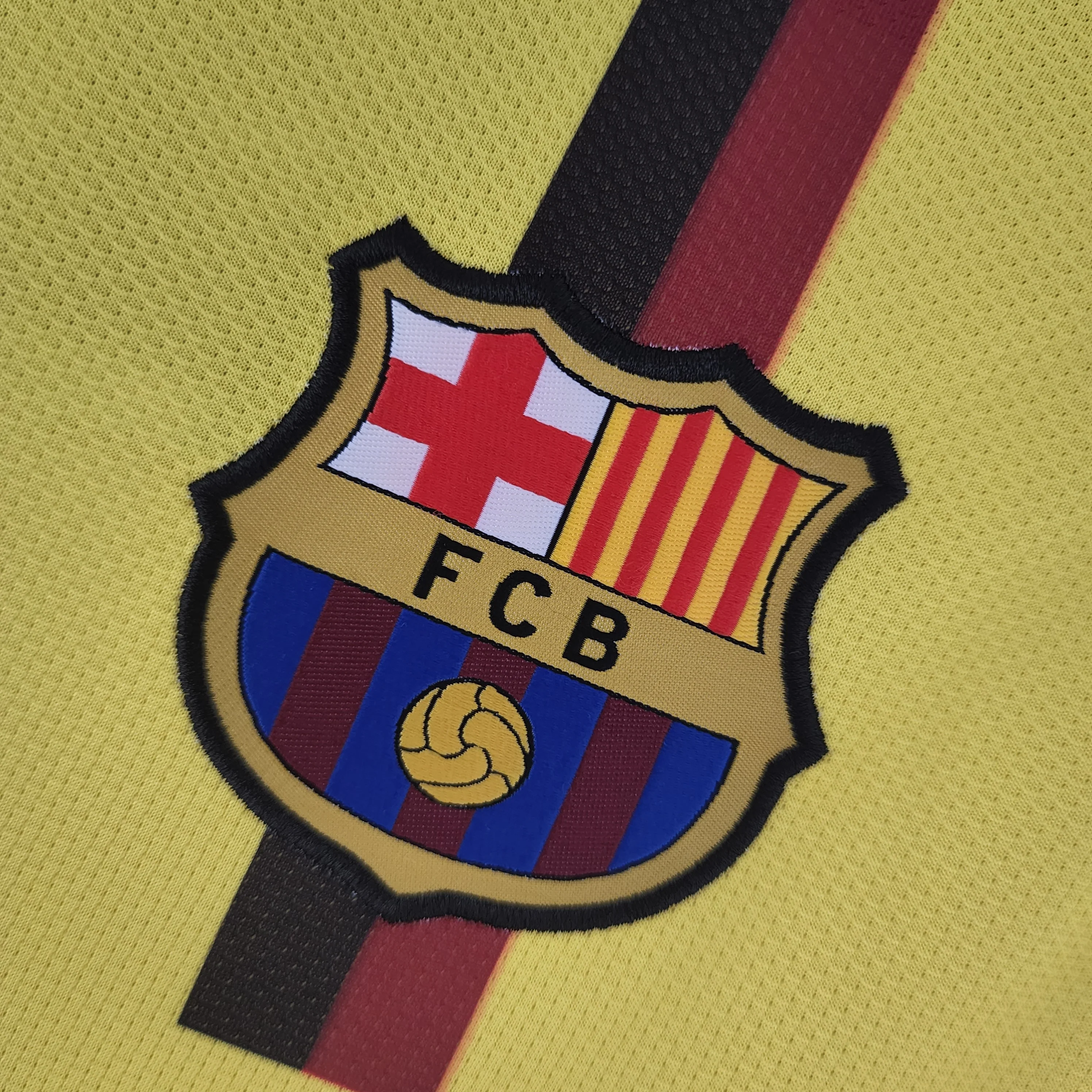 2008-09 Barcelona Away Long Sleeve S-2XL - Image 3