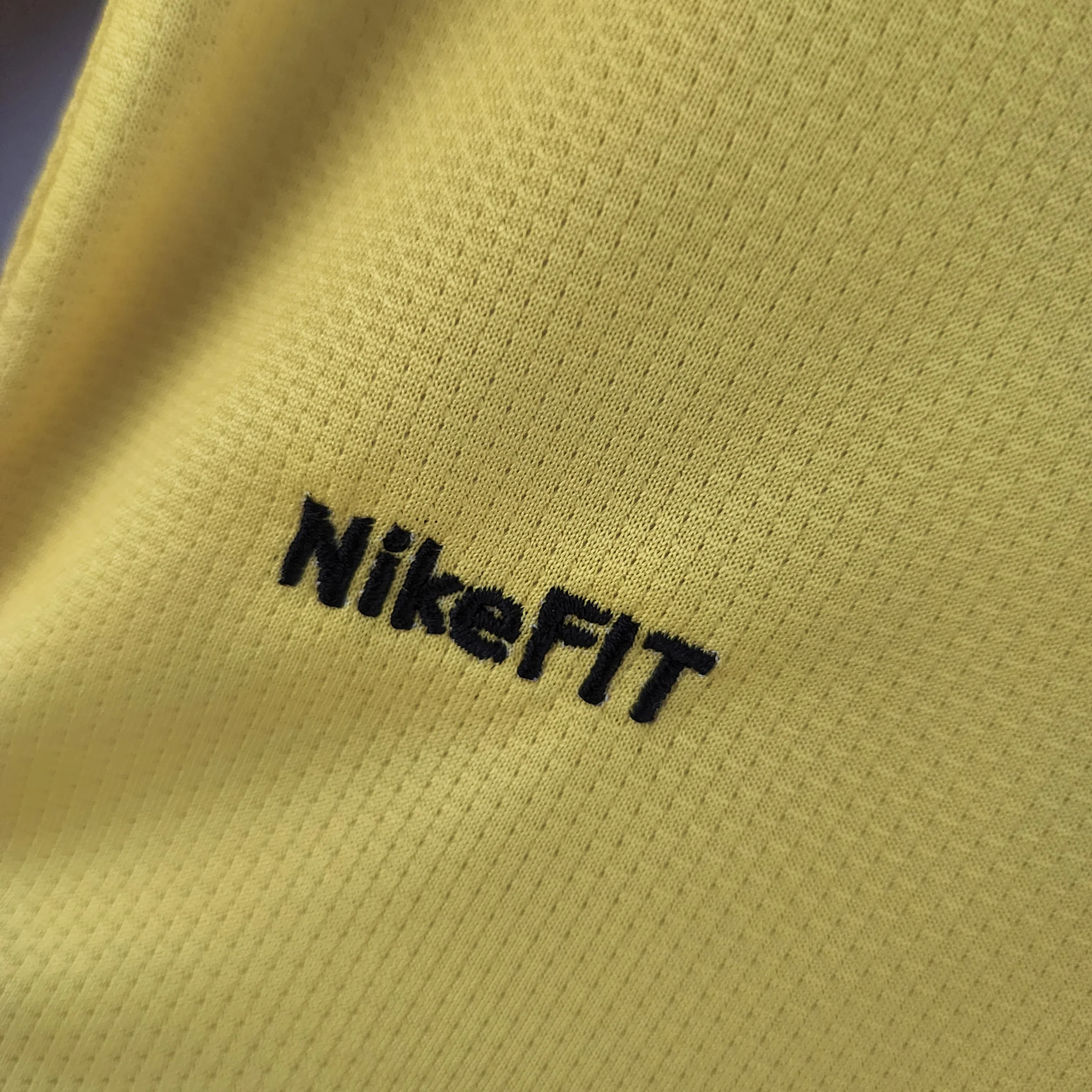 2008-09 Barcelona Away Long Sleeve S-2XL - Image 4