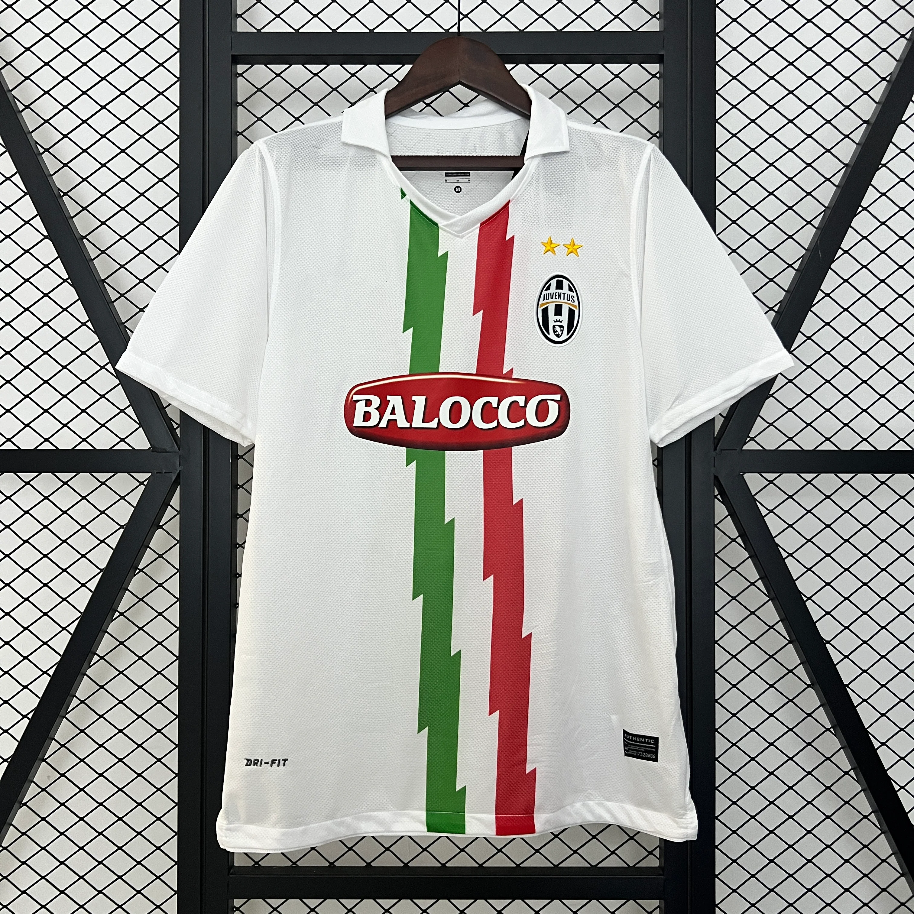 2010-11 Juventus Away Retro S-2XL