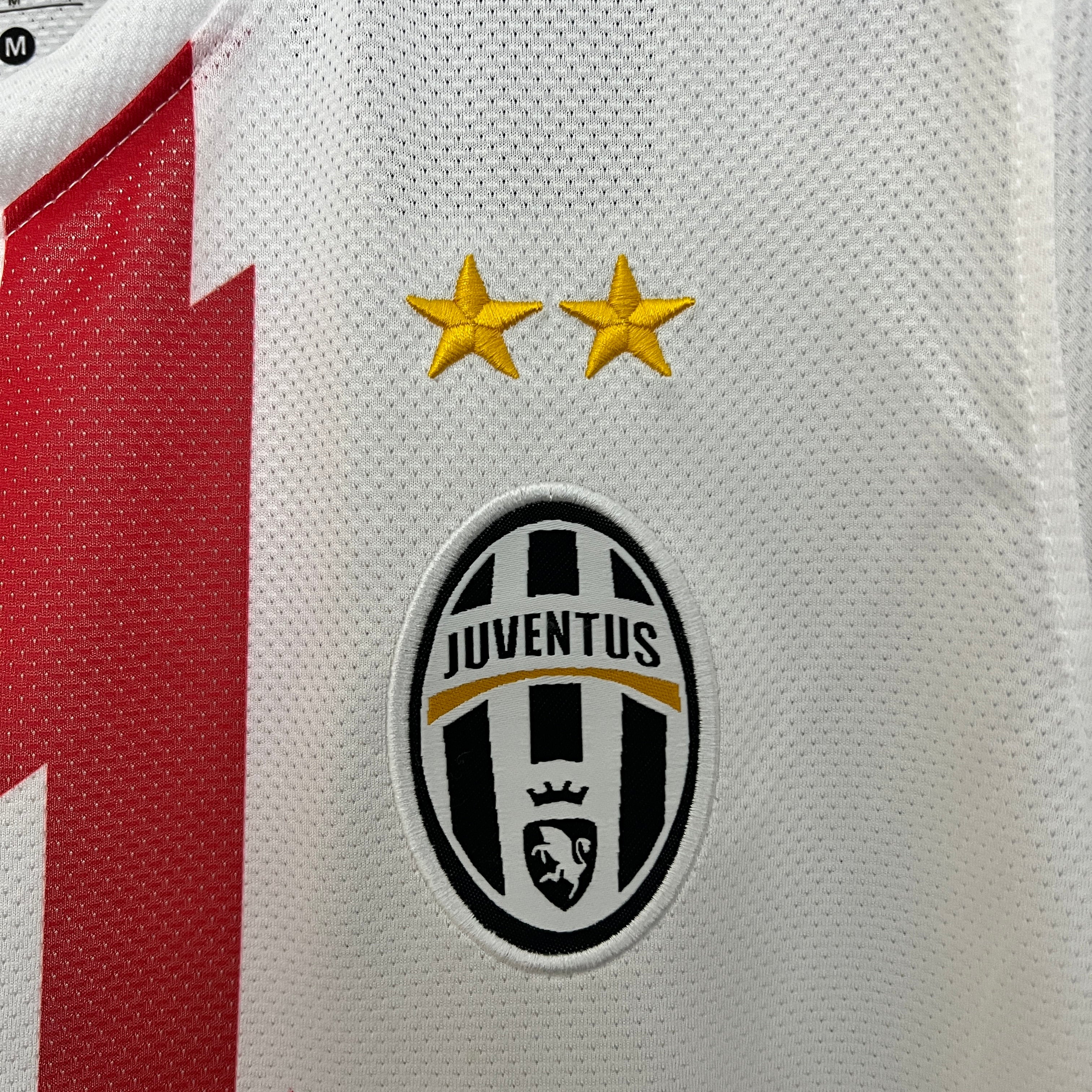 2010-11 Juventus Away Retro S-2XL - Image 3