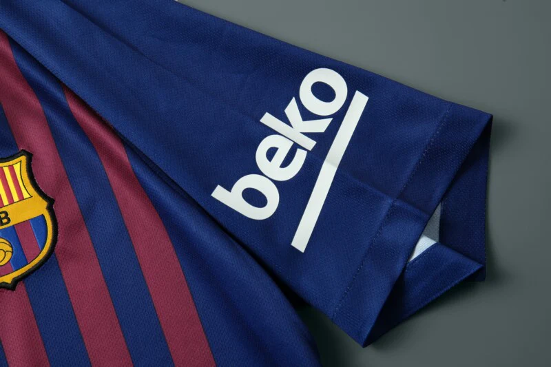 2018-19 Barcelona Home Retro S-XXL - Image 4