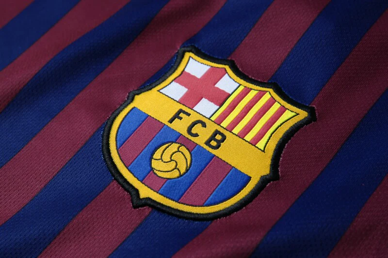 2018-19 Barcelona Home Retro S-XXL - Image 8