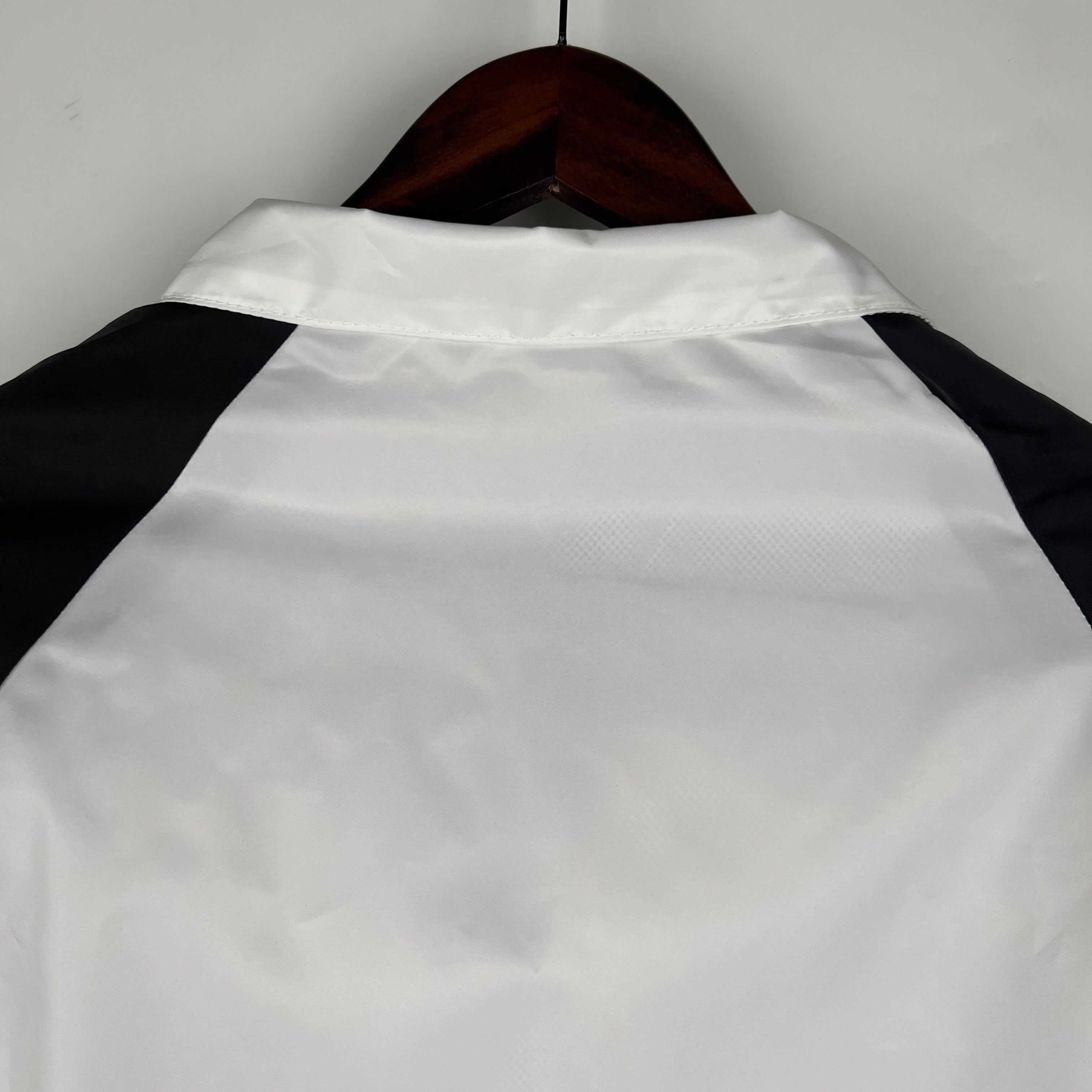 2023 Windbreaker Germany White S-XXL - Image 3