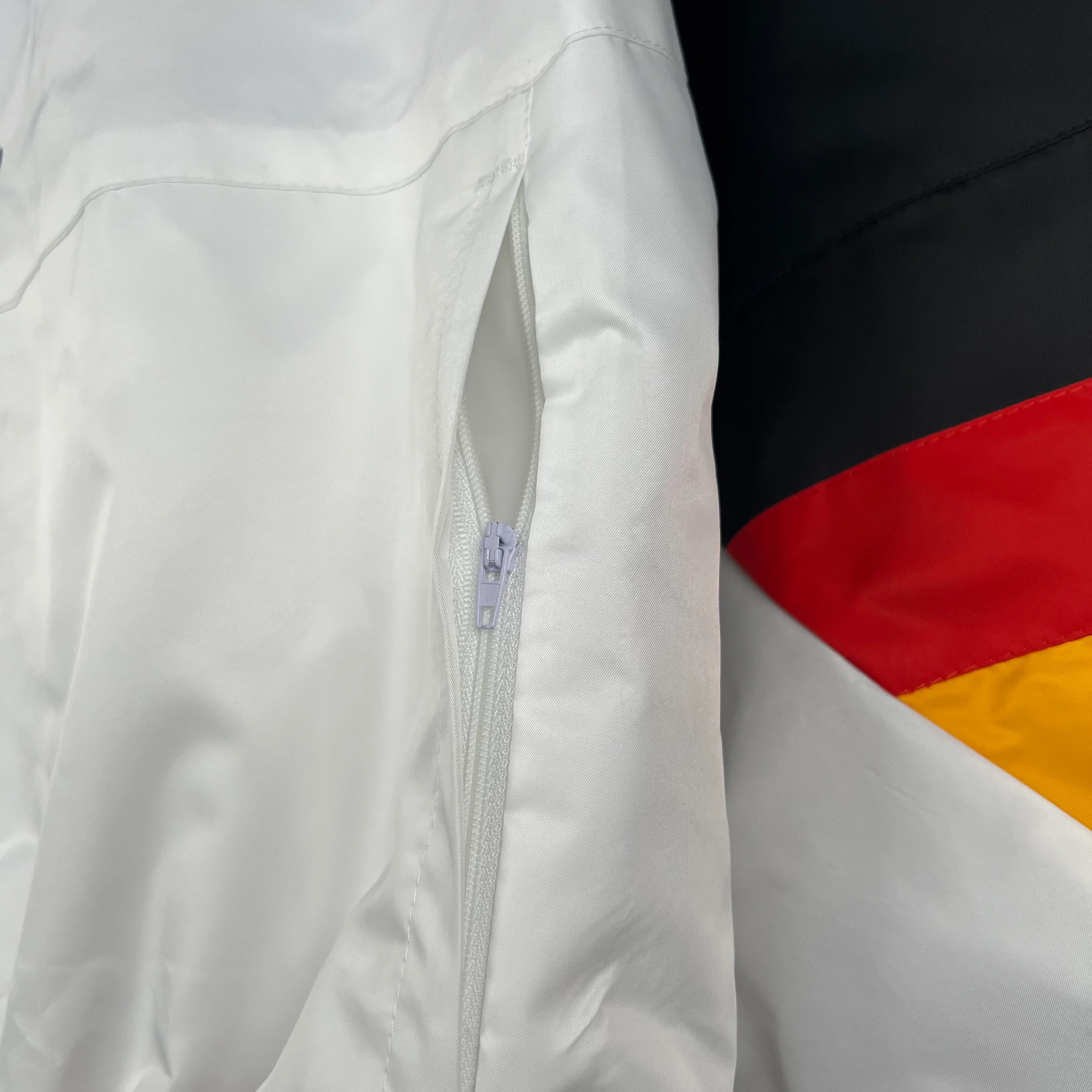 2023 Windbreaker Germany White S-XXL - Image 5