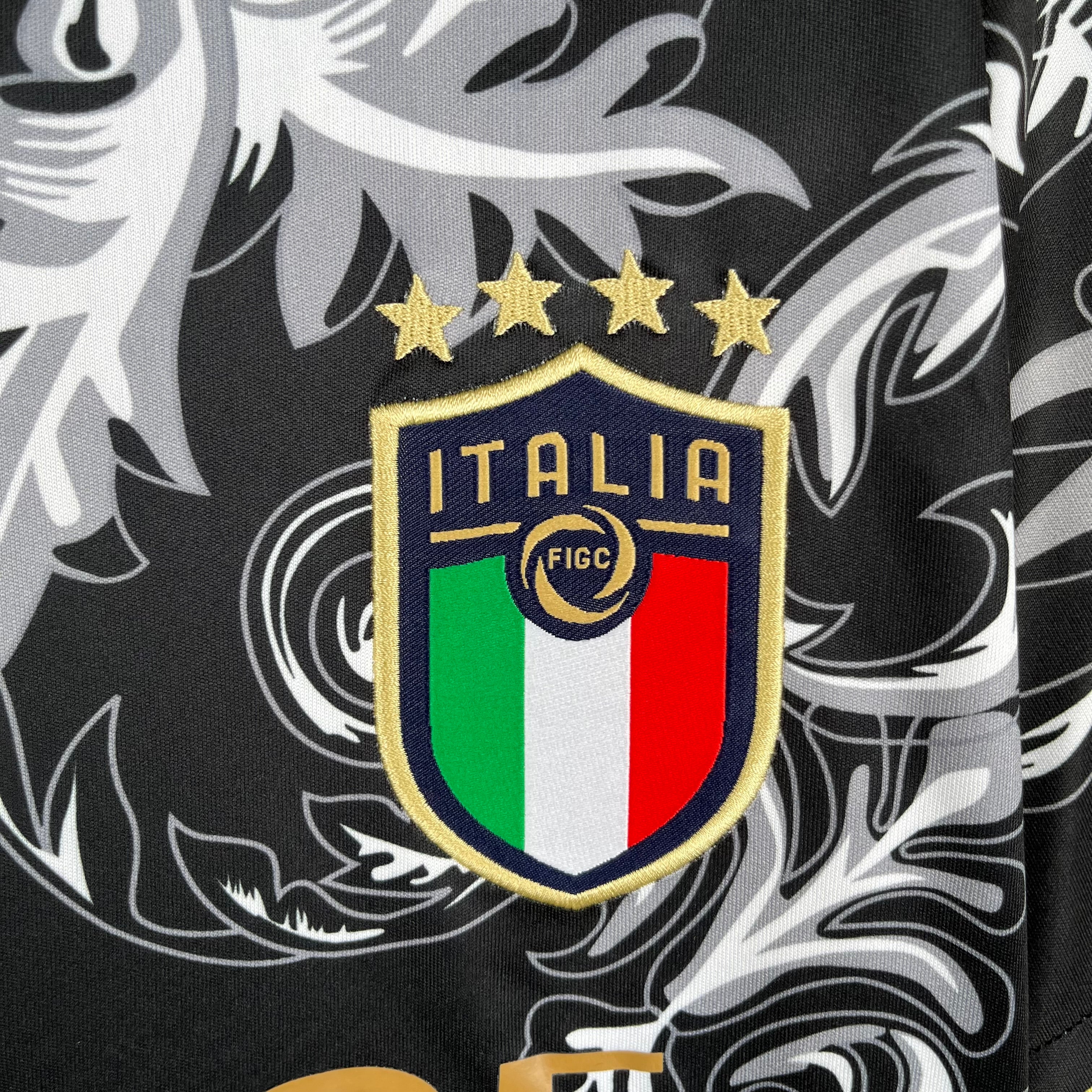 Italy x Versace Black S-XXL - Image 4