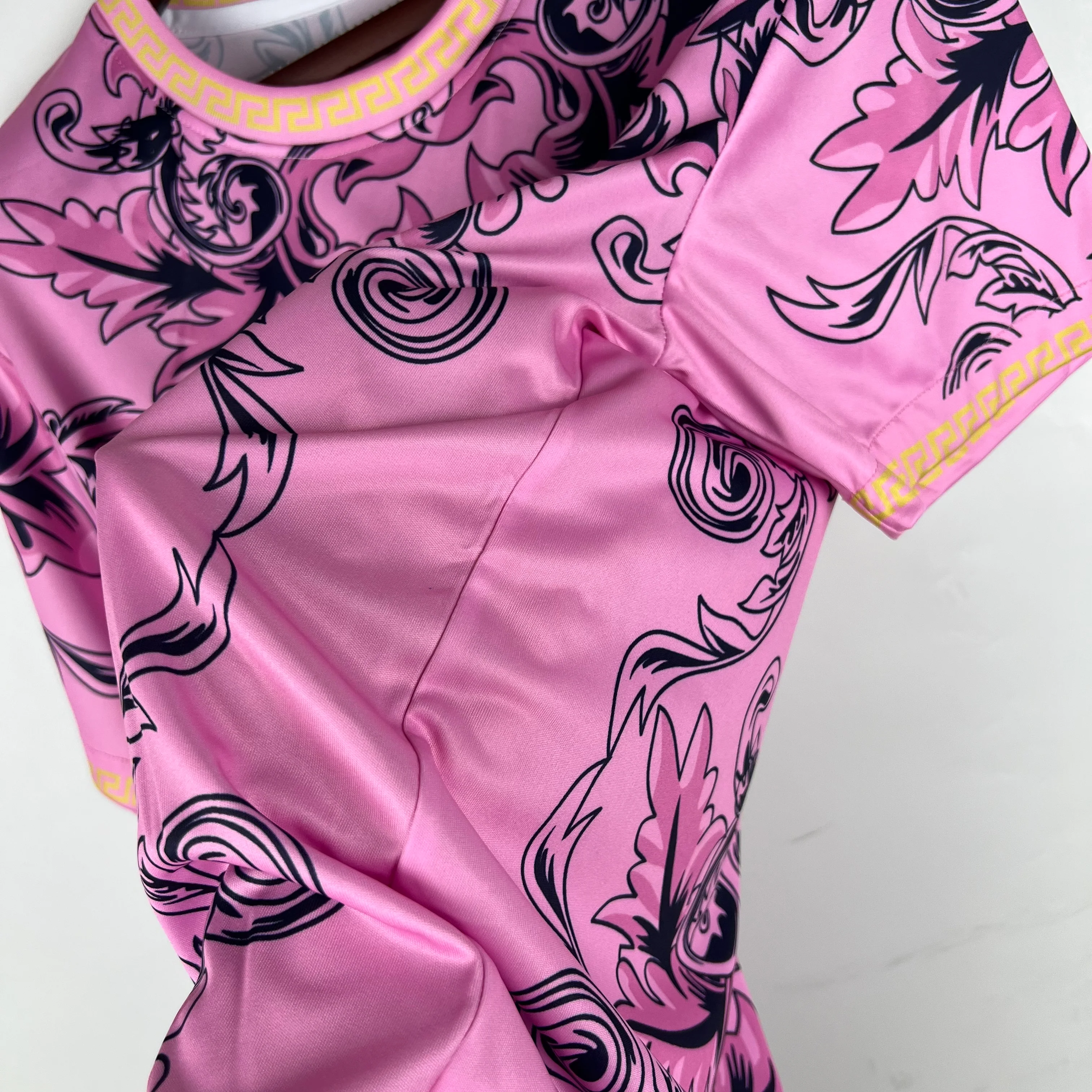 Italy x Versace Pink S-XXL - Image 4
