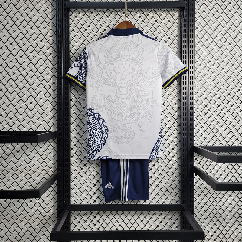 2025-26 Kids Real Madrid Special Edition White Gragon 16-28 - Image 5