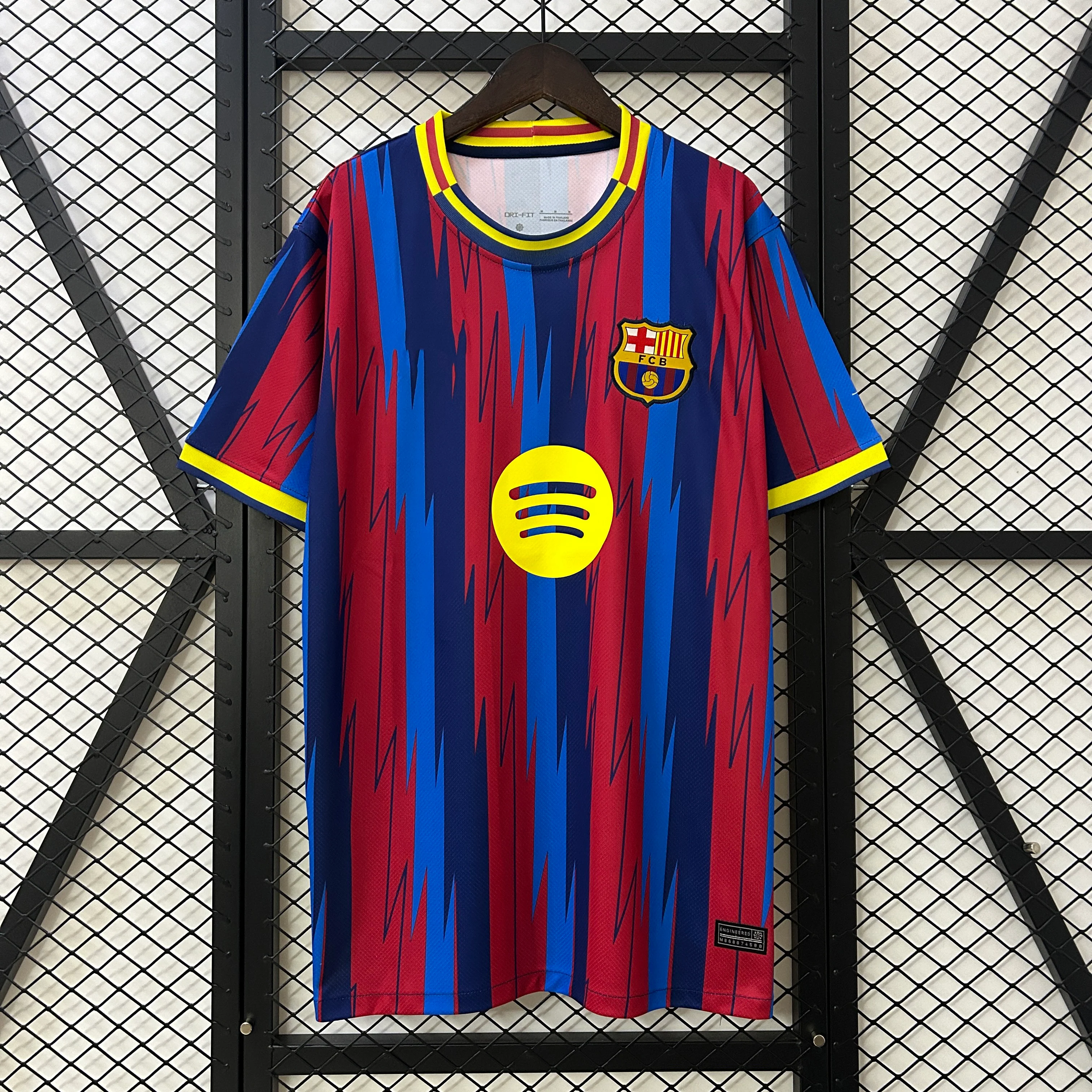2024-25 Barcelona Especial S-XXL