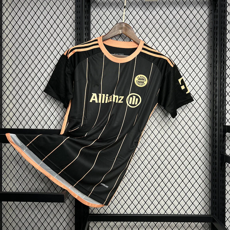 2024-25 Bayern Munich Especial S-XXL - Image 3