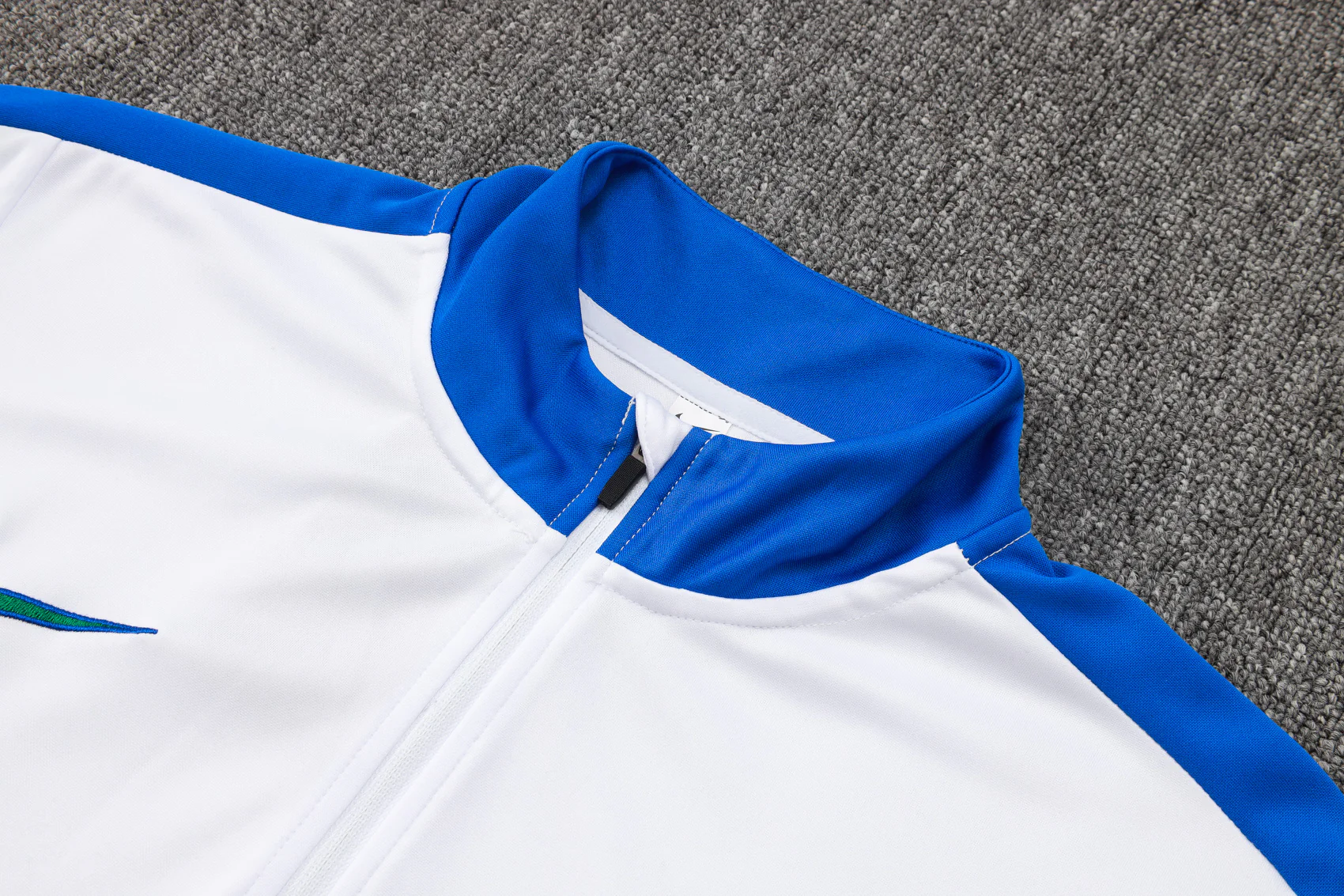 2024-25 Brazilian White Training Suit S-2XL - Image 3