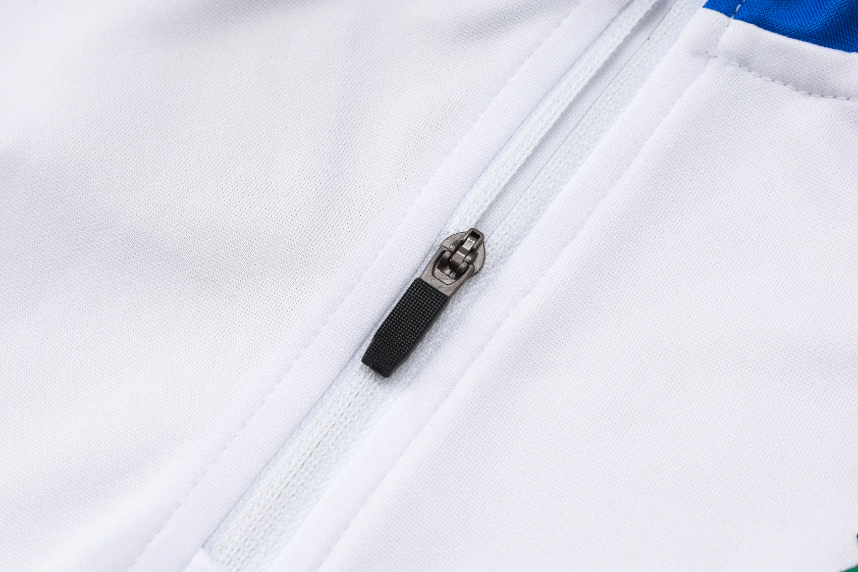 2024-25 Brazilian White Training Suit S-2XL - Image 4