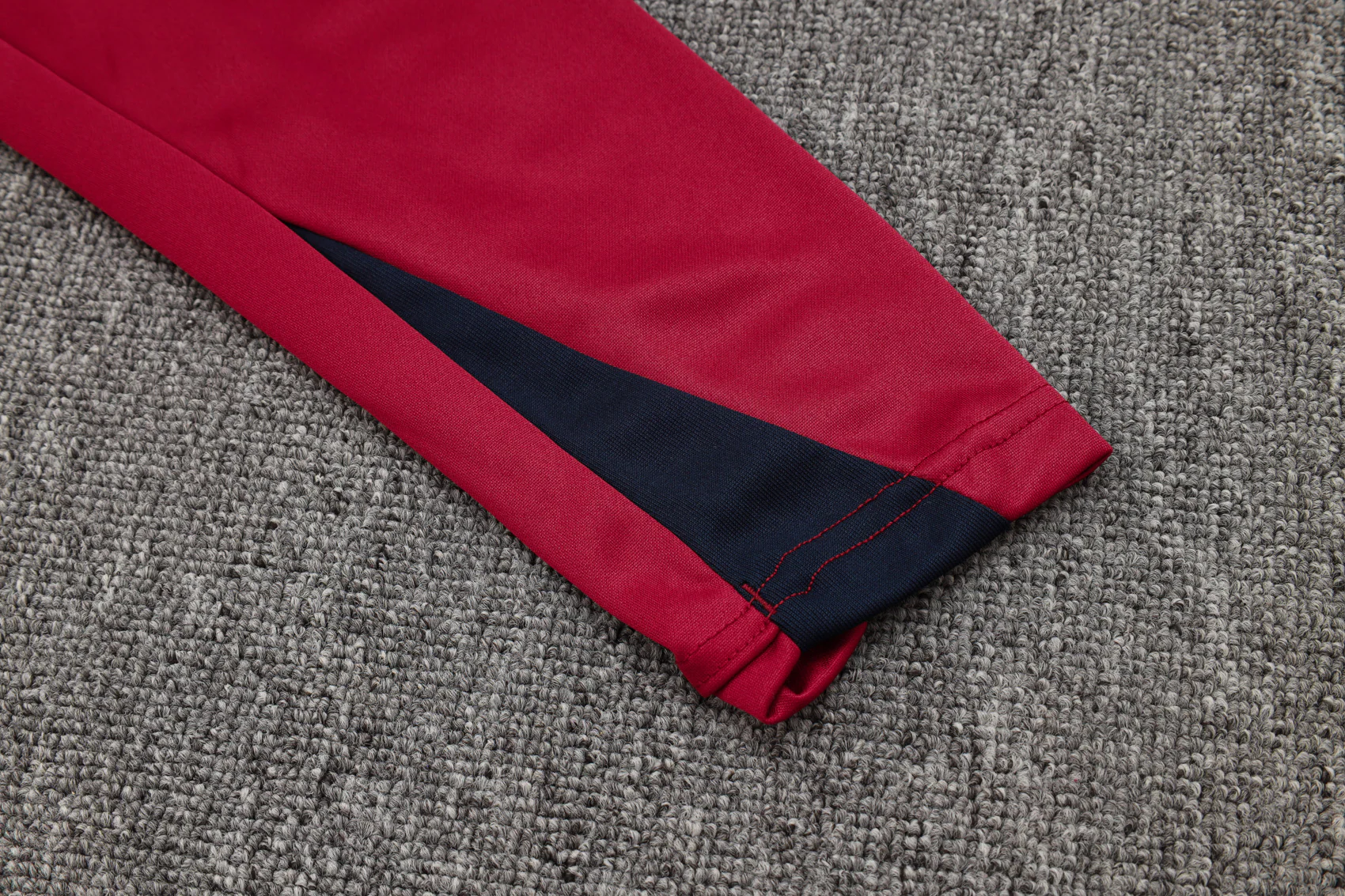 2024-25 England Training suit in red - Image 9