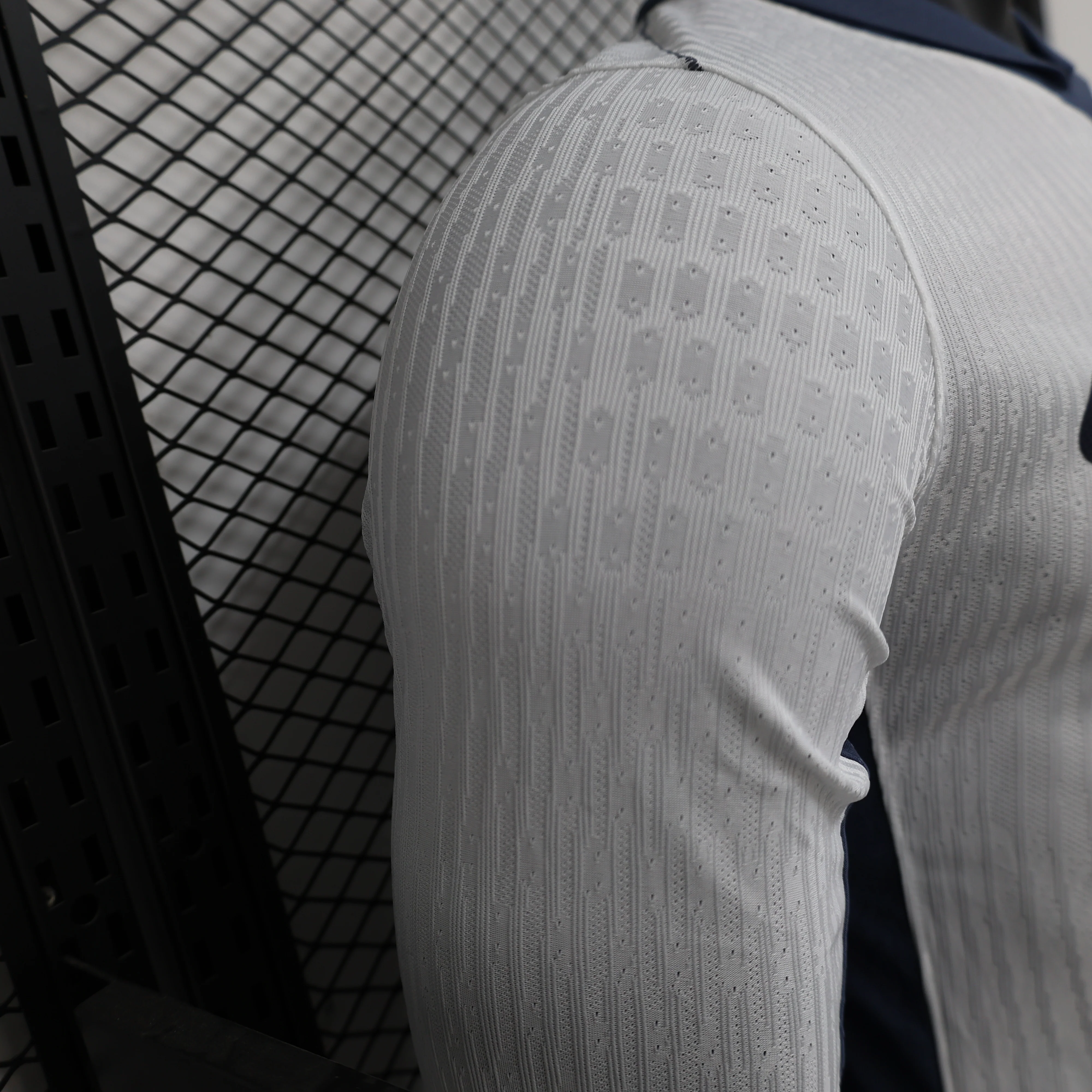 2024-25 Inter Milan Away Long Sleeve S-XXL - Image 6