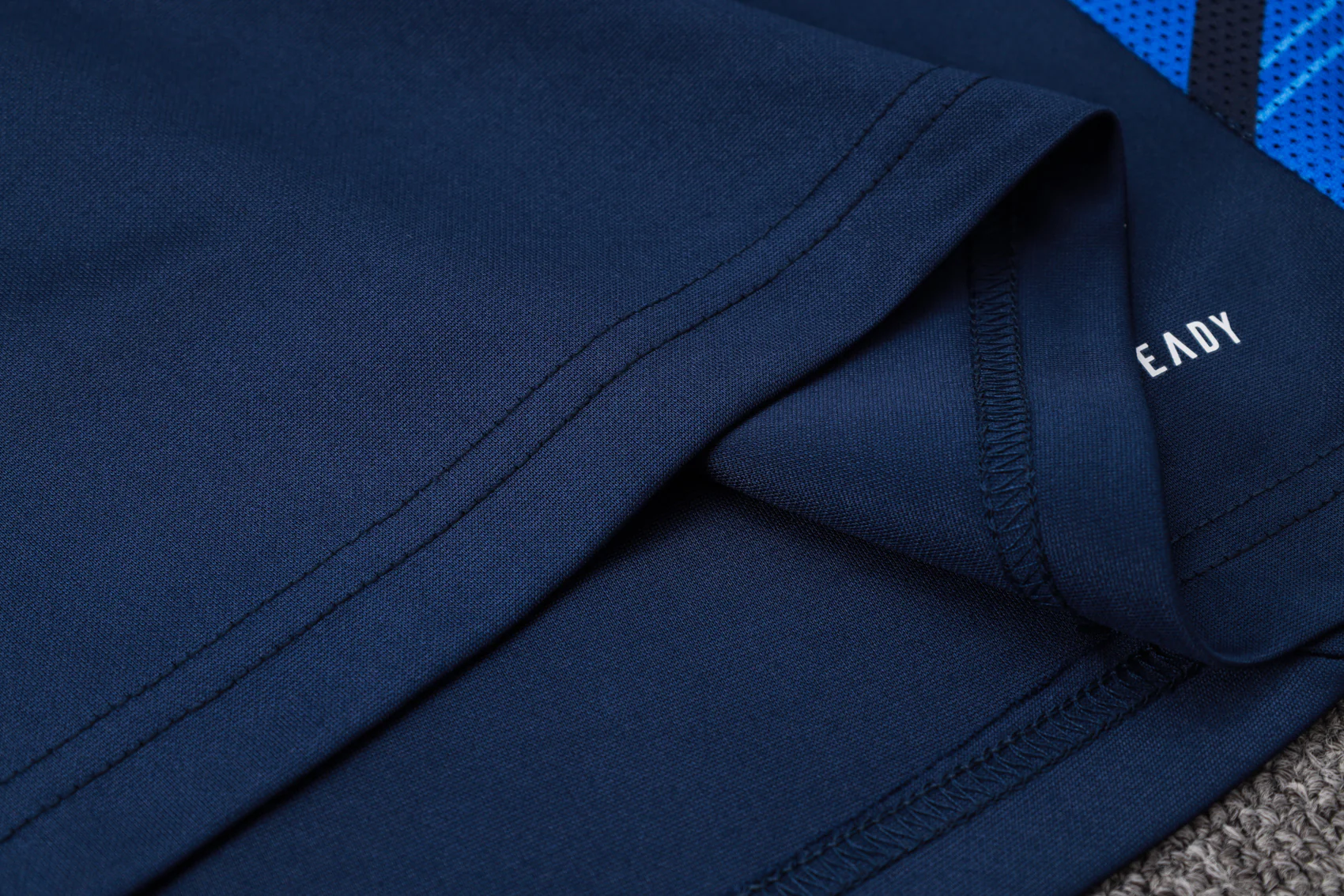 2024-25 Italy Royal Blue Training Suit S-2XL - Image 11