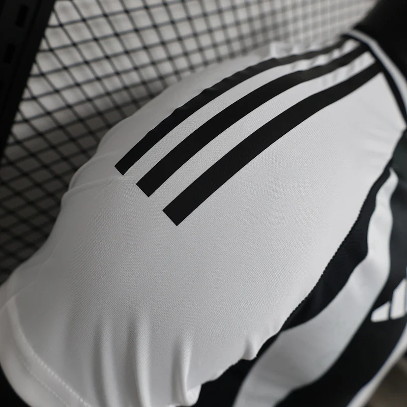 2024-25 Player Version Jogador Juventus Home S-XXL - Image 2