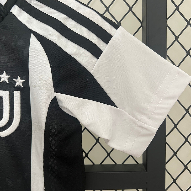 2024-25 Juventus Home KIDS 16-28 - Image 4