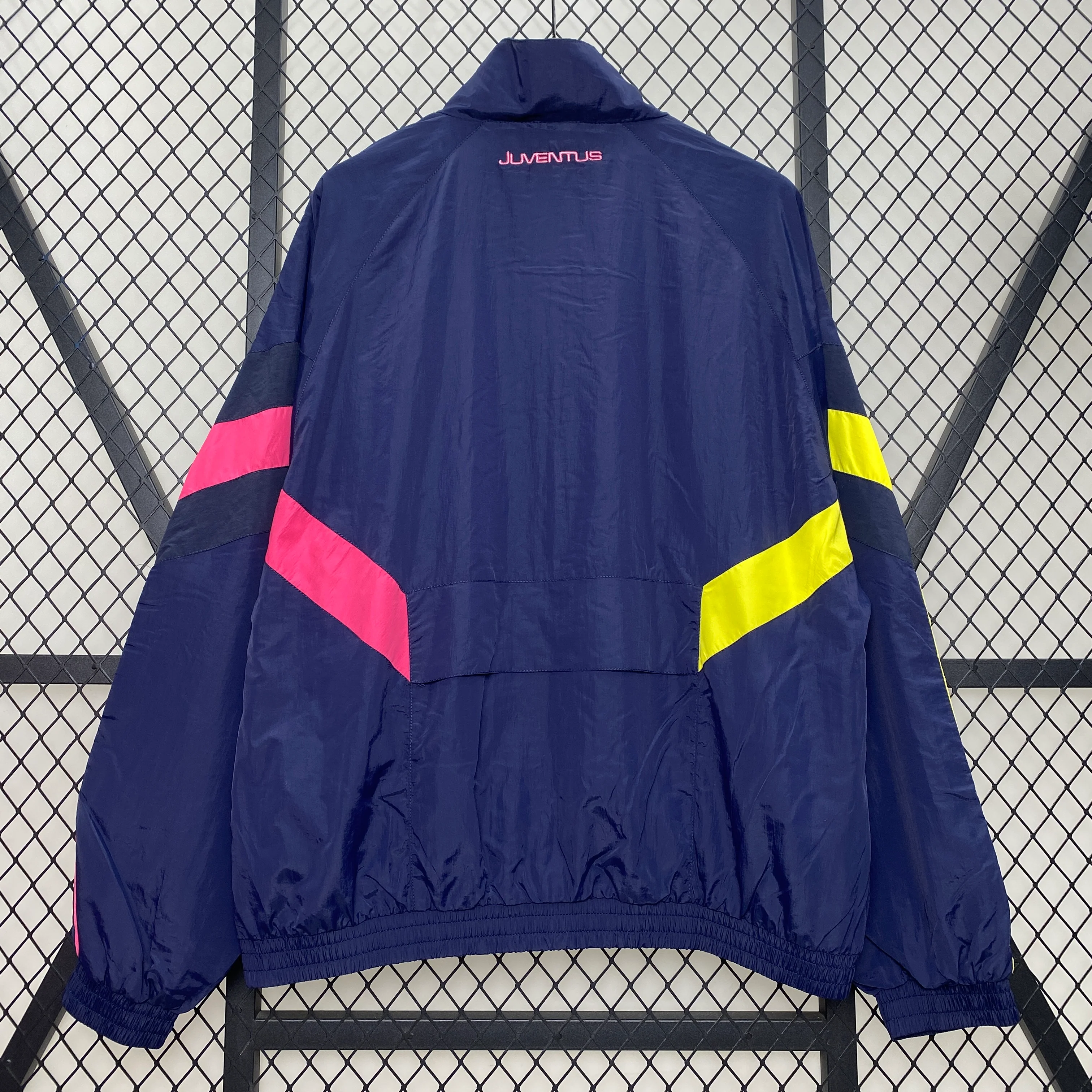2024-25 JUVENTUS Windbreaker S-2XL - Image 2
