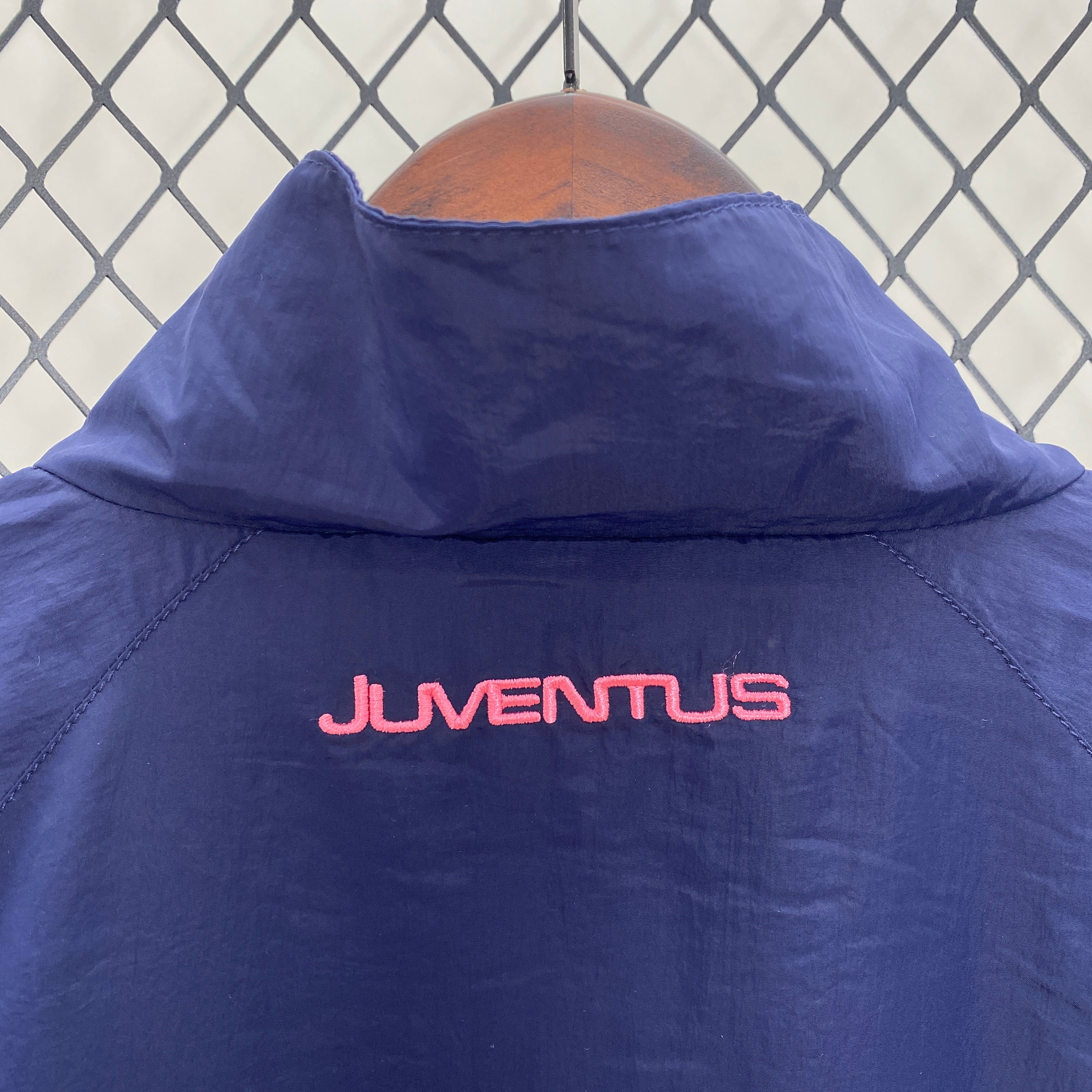 2024-25 JUVENTUS Windbreaker S-2XL - Image 3