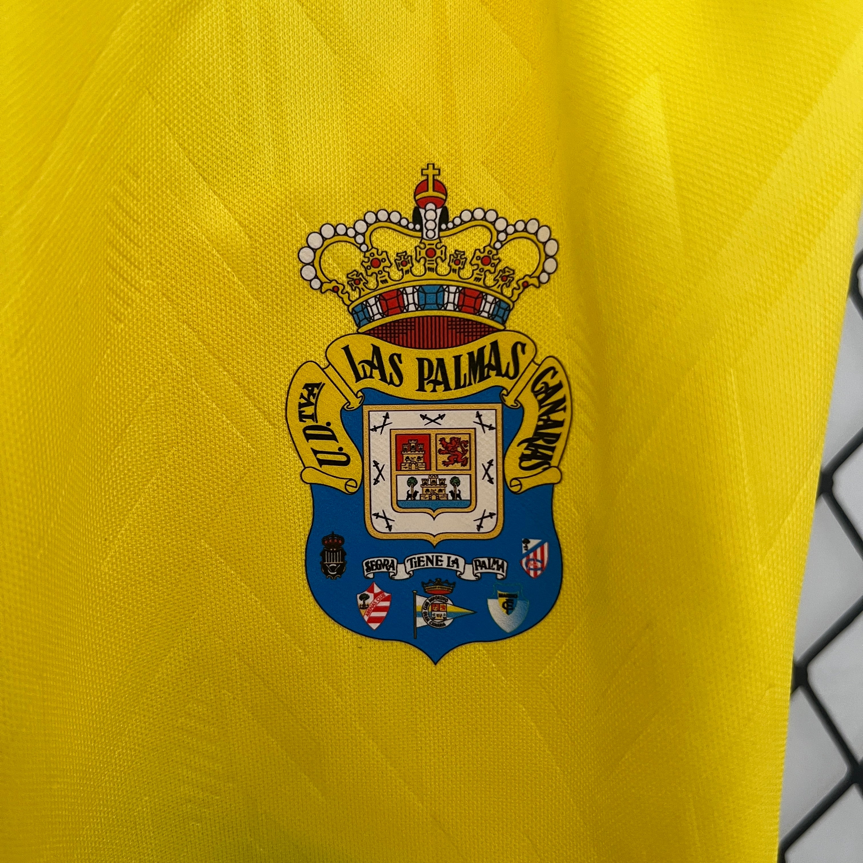 2024-25 Las Palmas Away KIDS 16-28 - Image 6