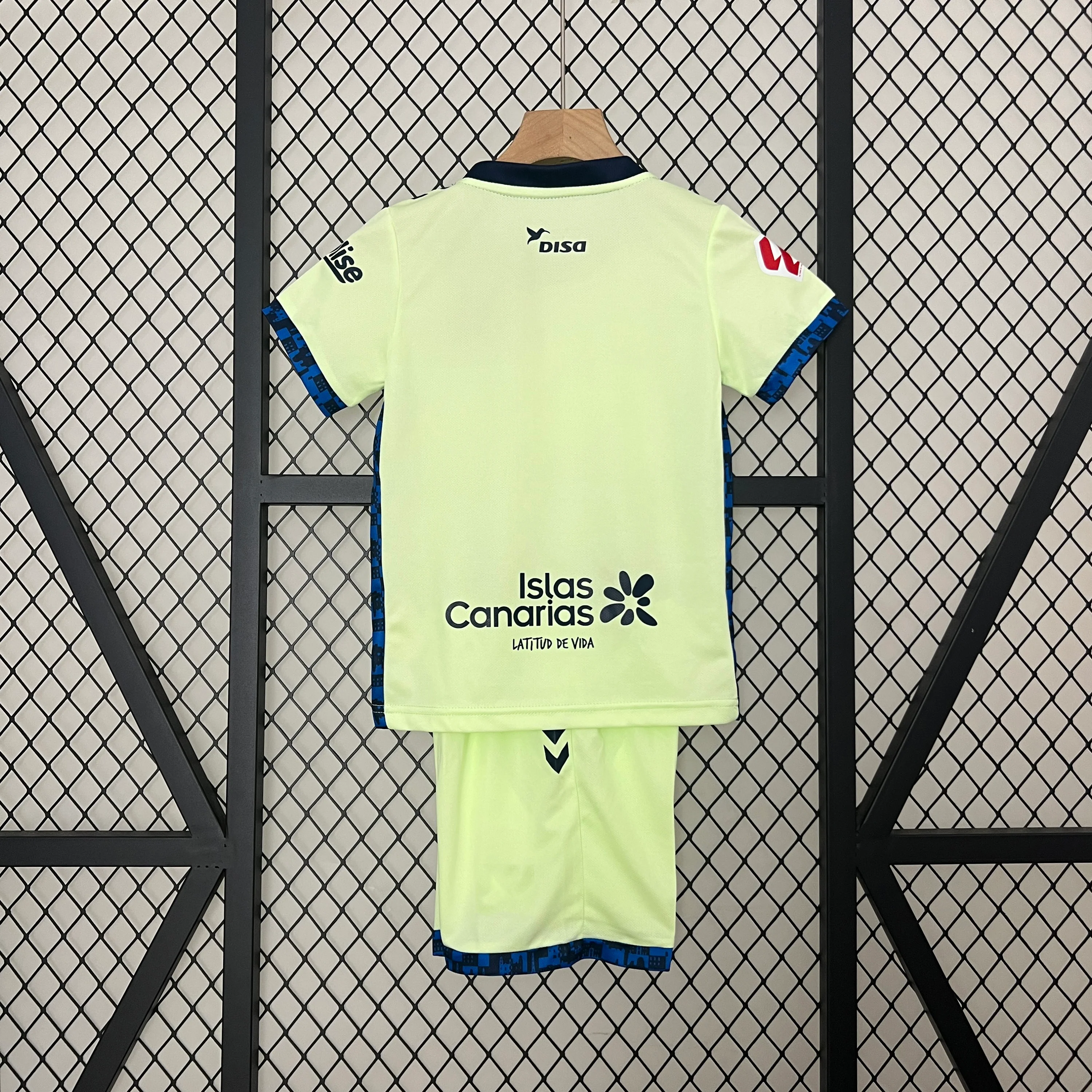 2024-25 Las Palmas Third Away KIDS 16-28 - Image 2