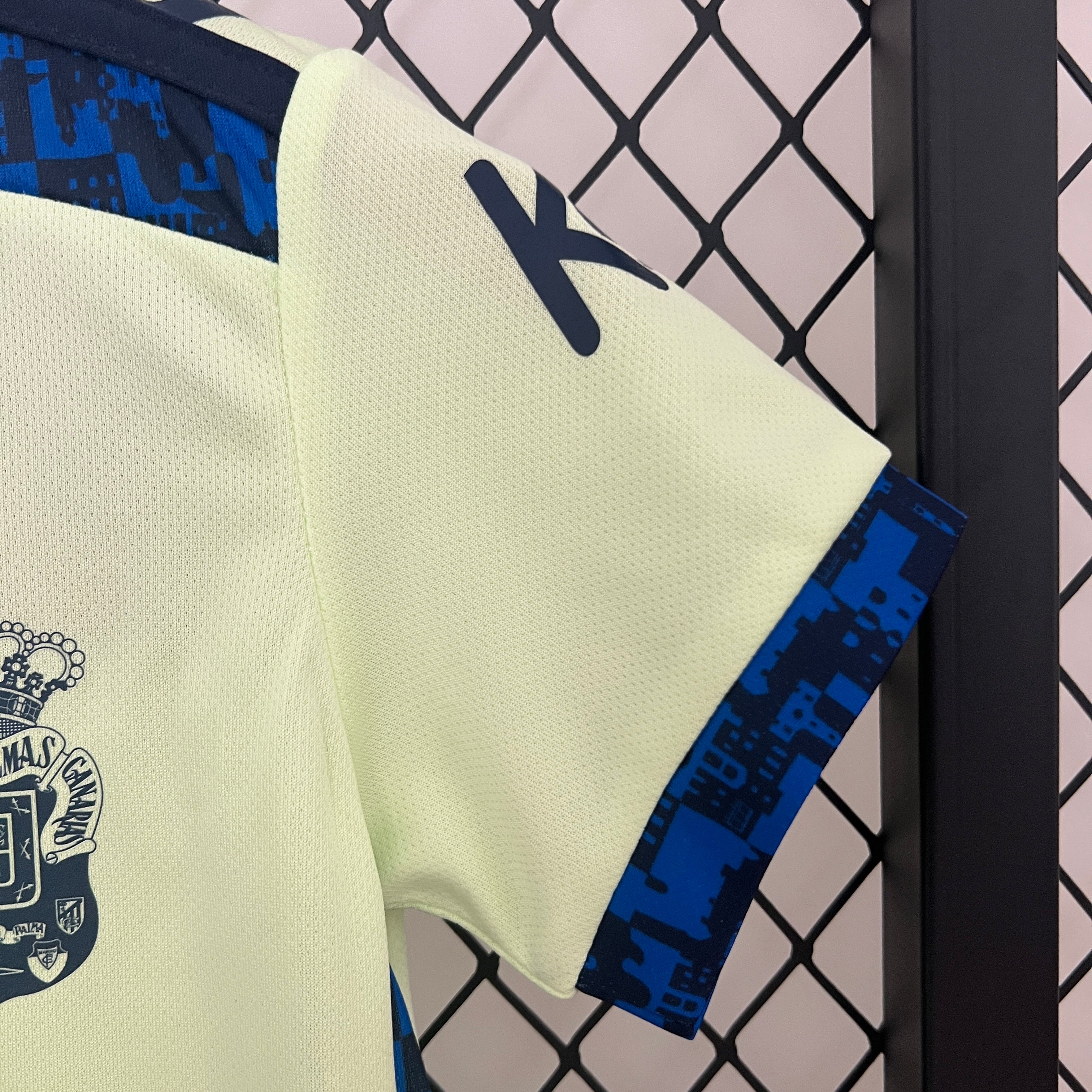 2024-25 Las Palmas Third Away KIDS 16-28 - Image 3