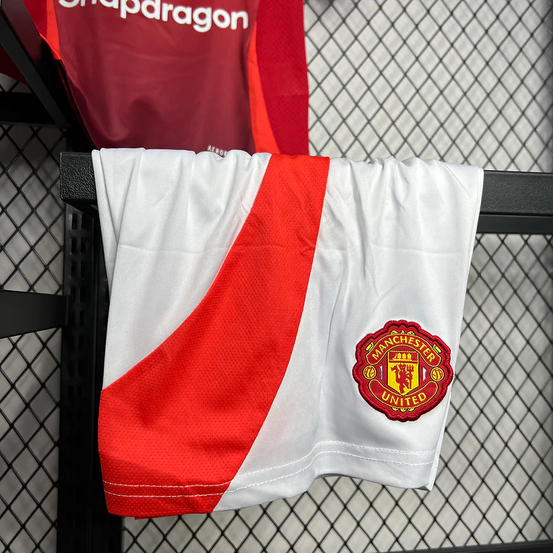 2024-25 Manchester United Home KIDS - Image 3