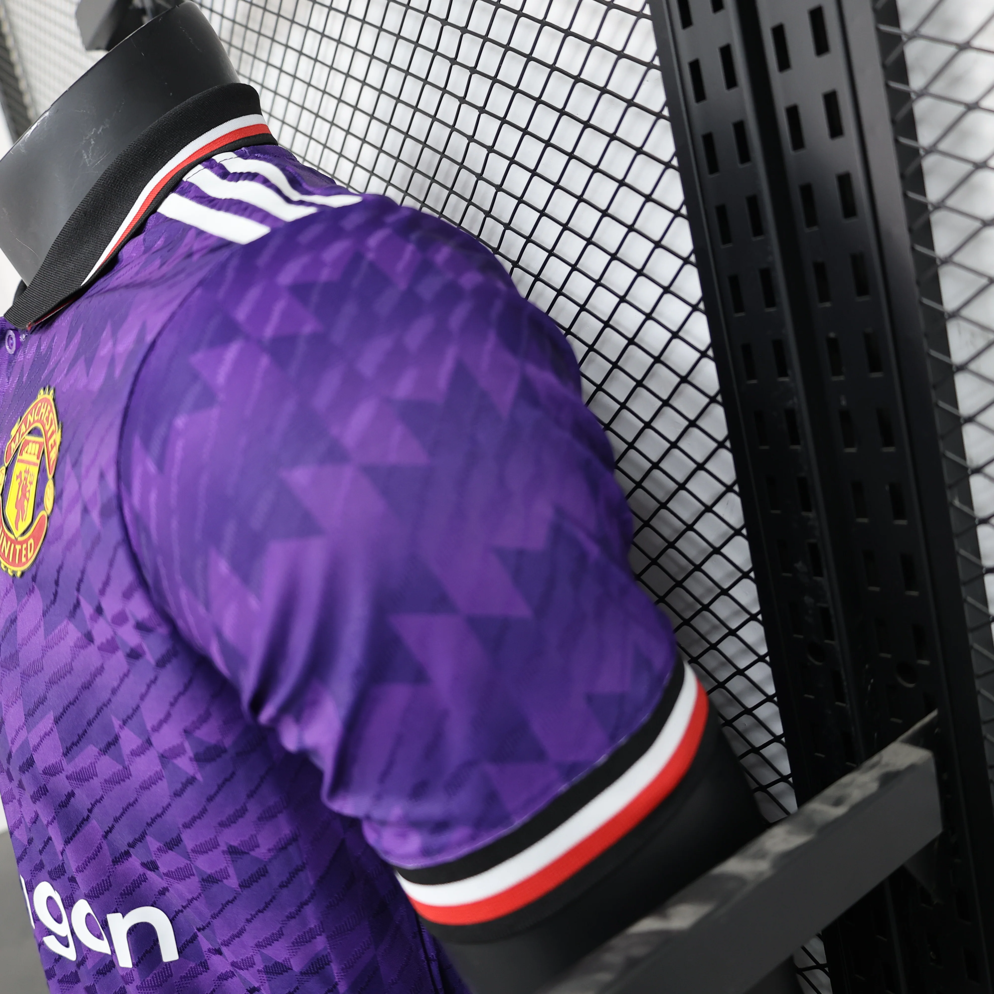 2025-26 Manchester United Special Player S-2XL - Image 4