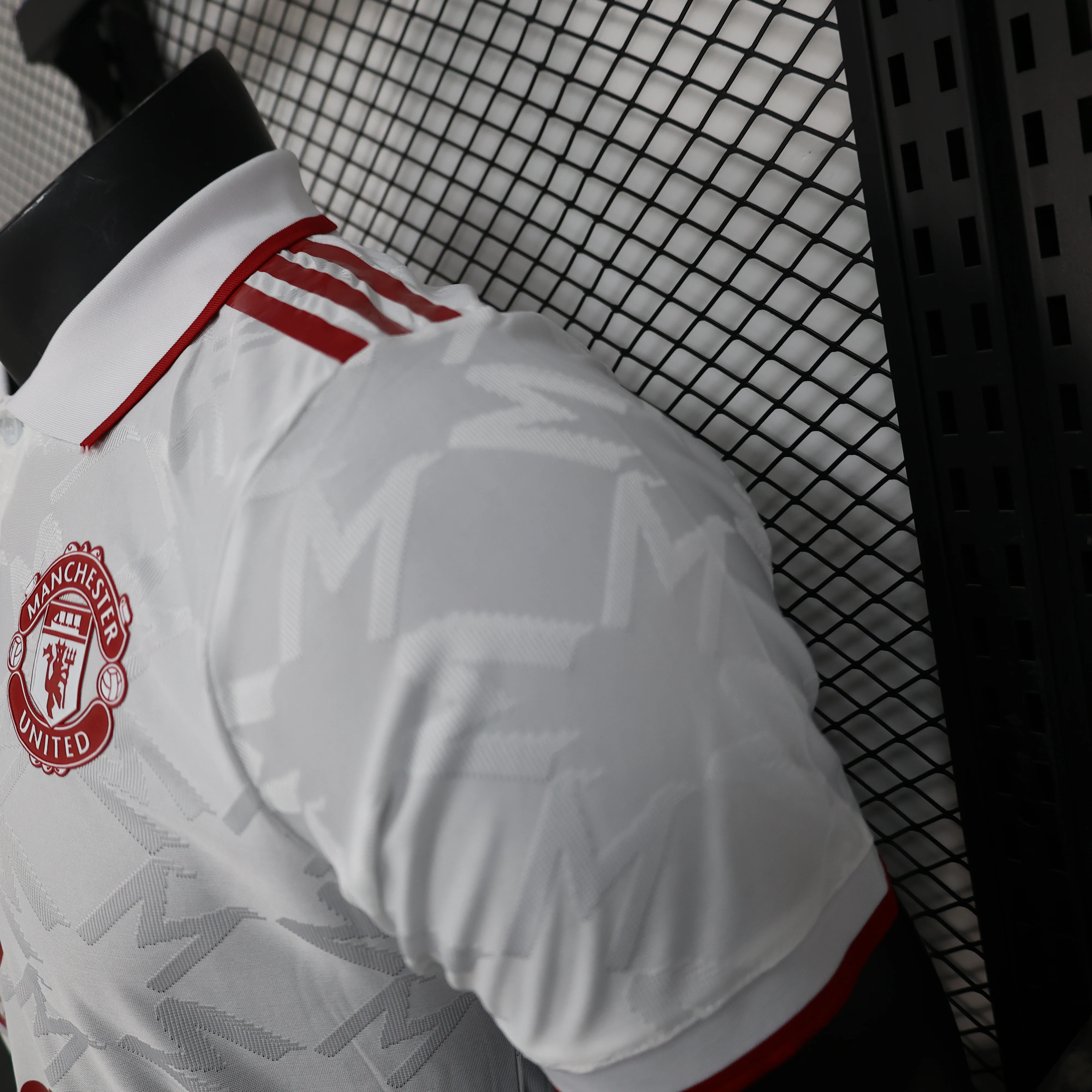 2024-25 Manchester United Special White Player S-2XL - Image 4
