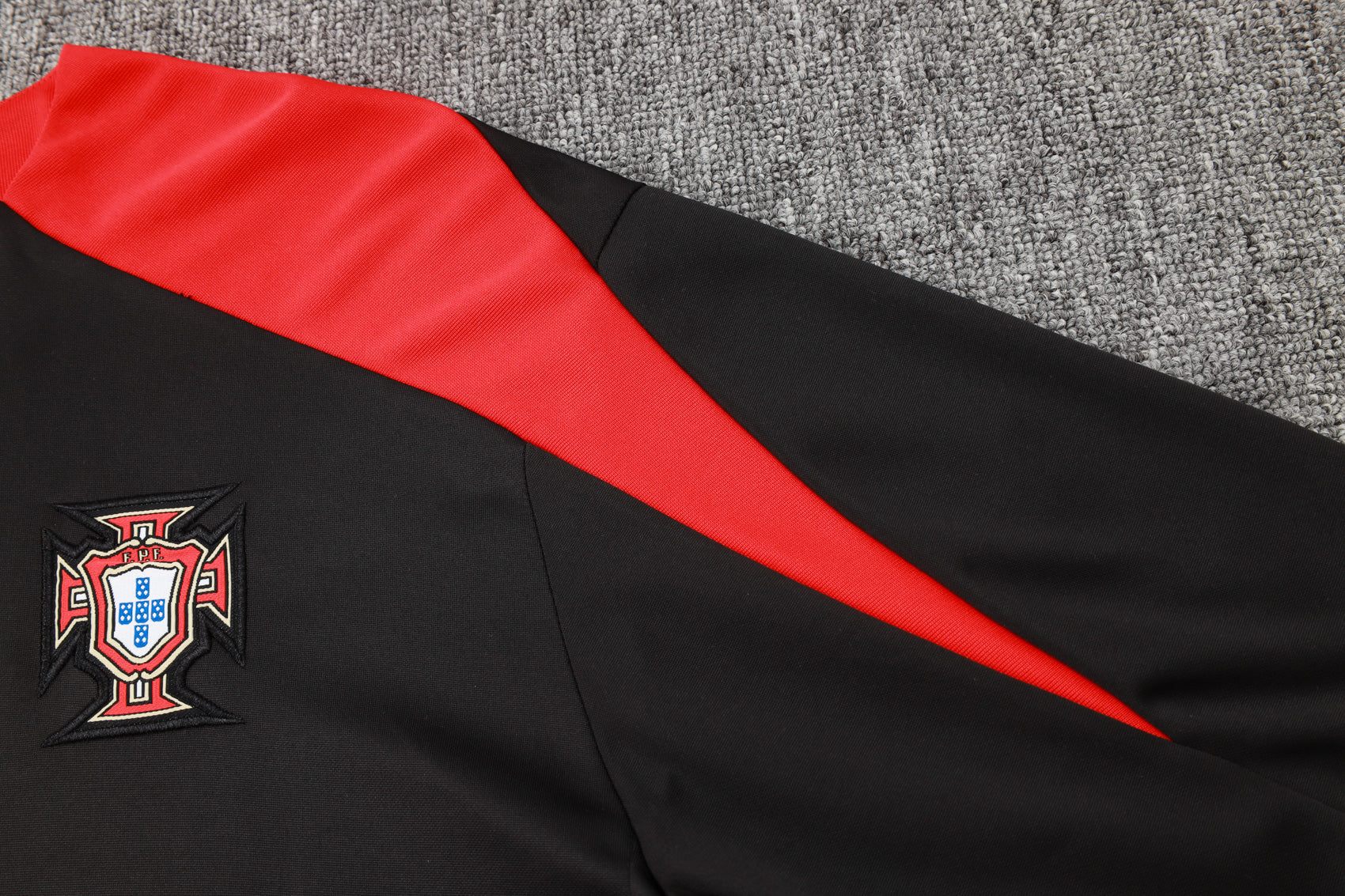 2024-25 Portugal Black Training Suit S-2XL - Image 2