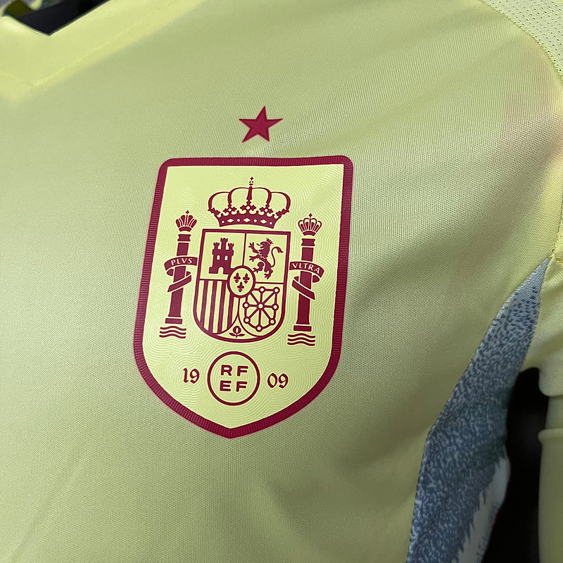 2024-25 Spain Away Player Long Sleeve S-XXL - Image 4