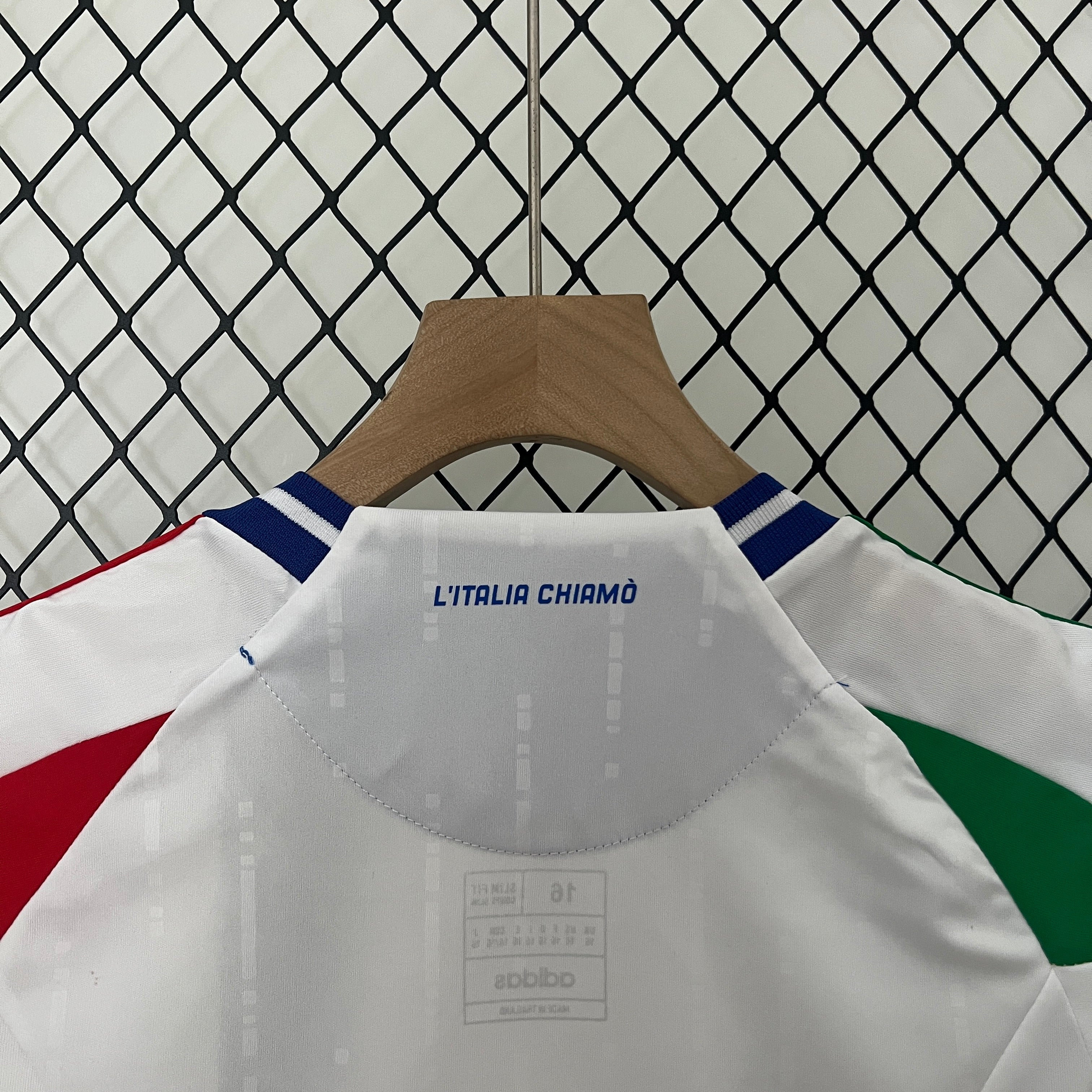 2024 kids Italy away size 16-28 - Image 4