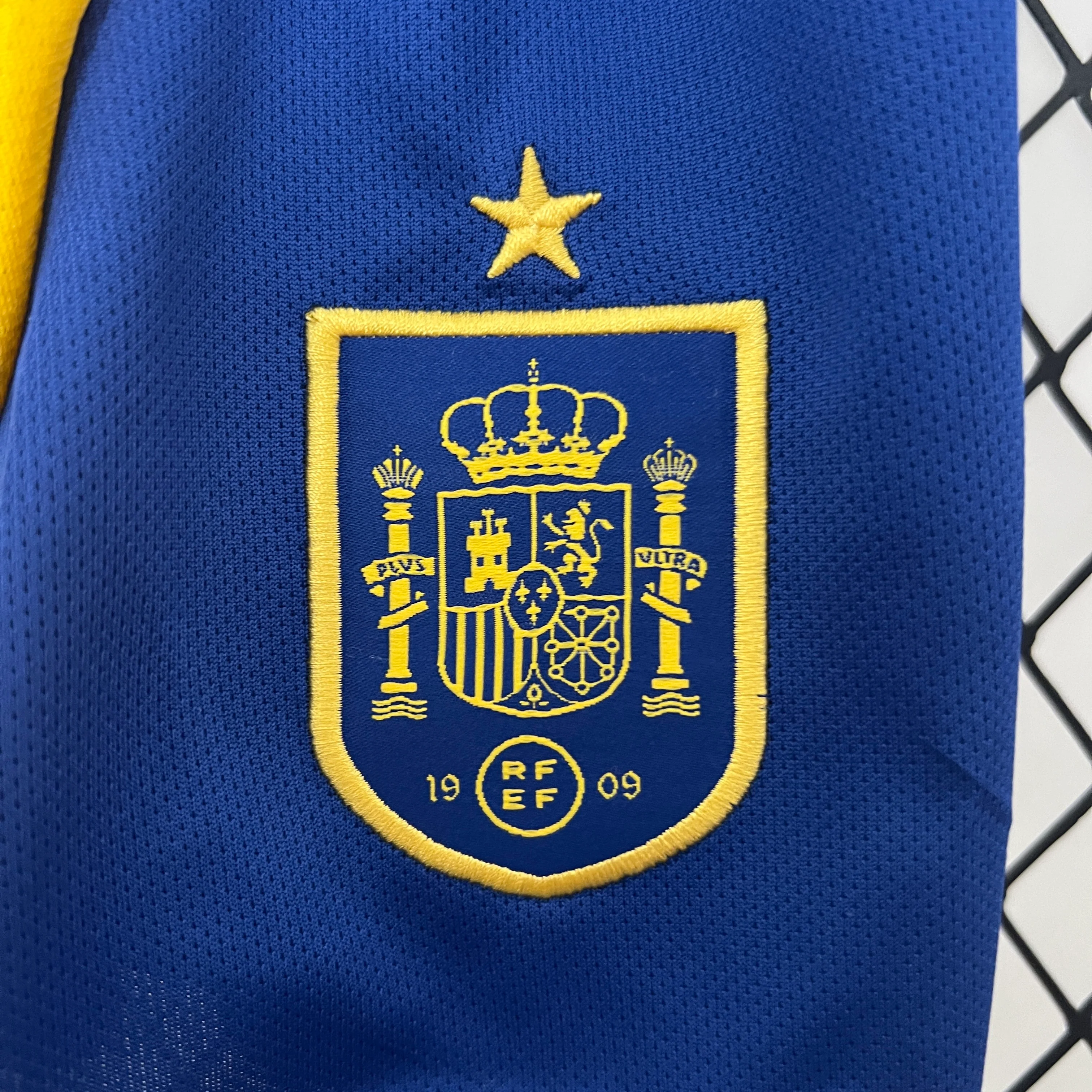 2024-25  kids Spain home size 16-28 - Image 5